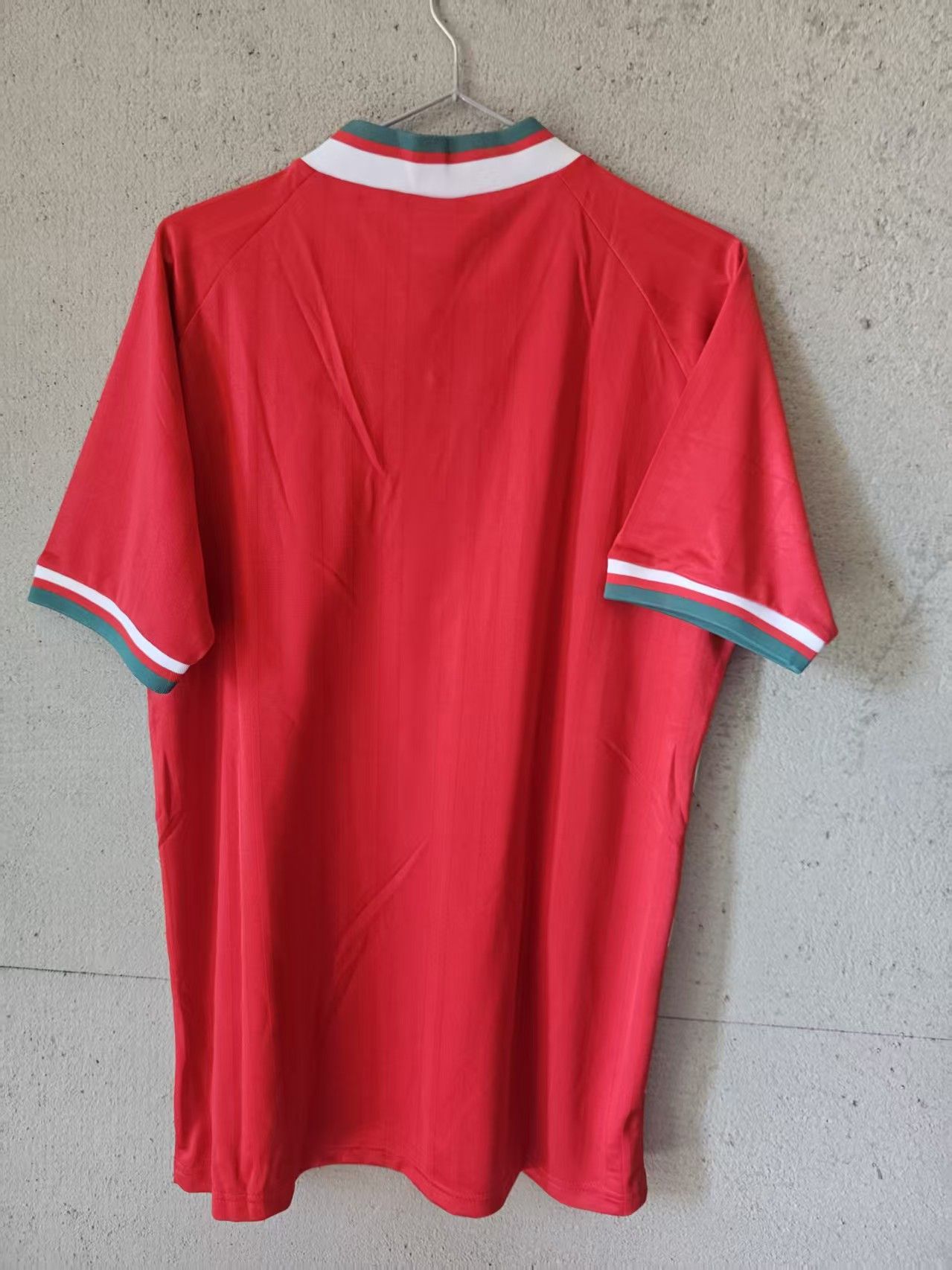 Other Vintage Liverpool Football Jersey Size US XL / EU 56 / 4 - 2 Thumbnail