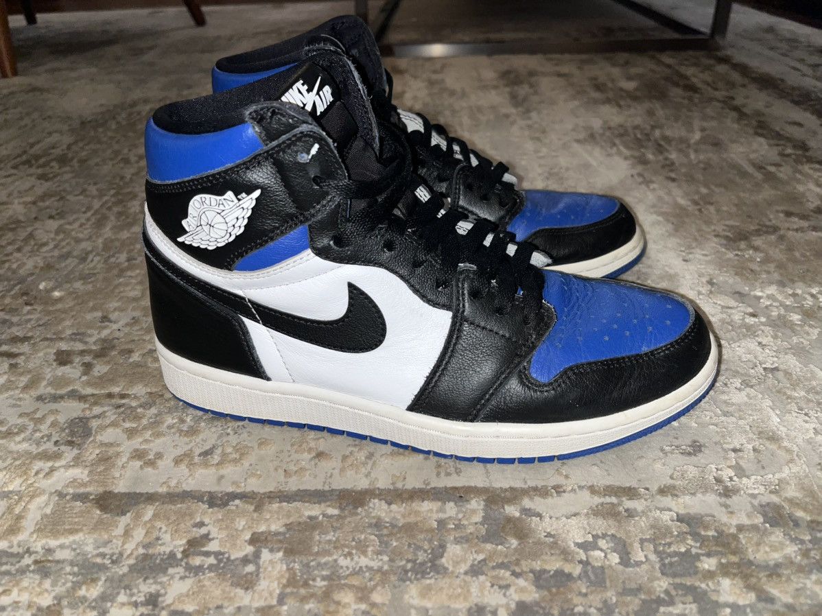 Jordan Brand Air Jordan 1 Retro High OG ‘Royal Toe’ 2020 Size US 9 / EU 42 - 3 Thumbnail