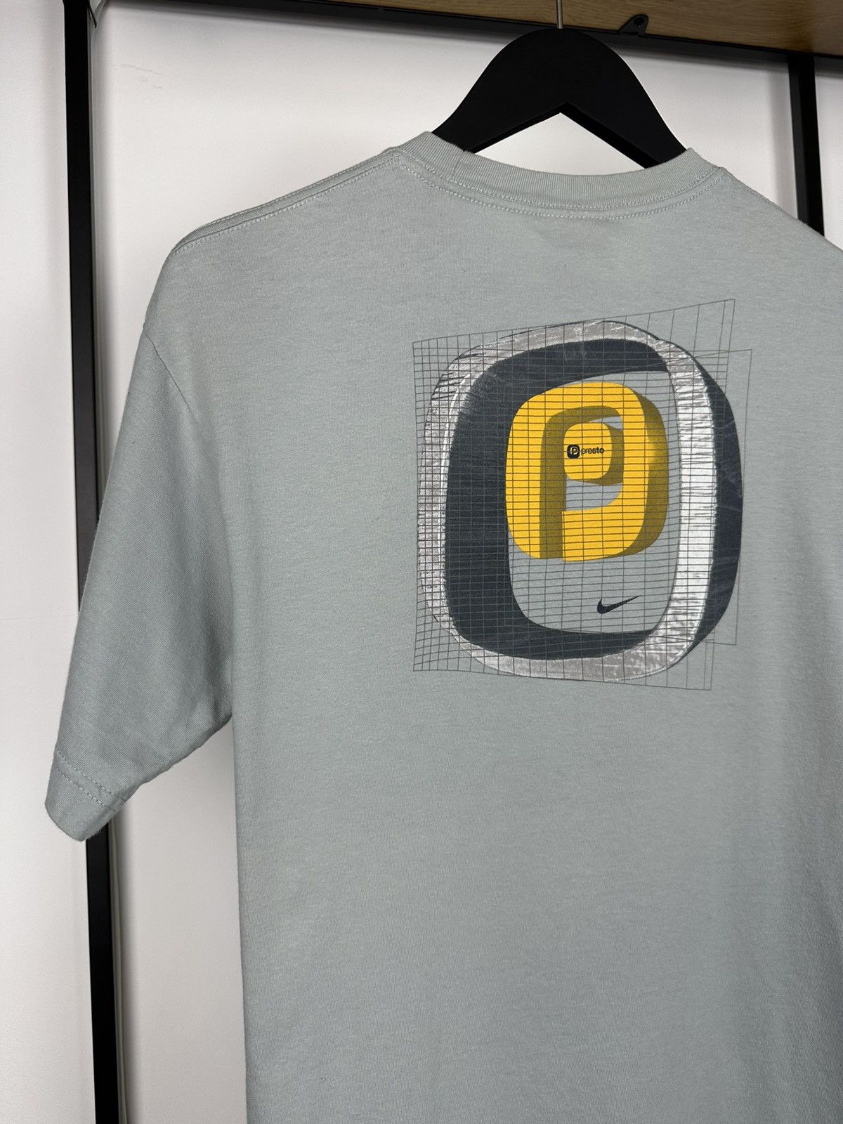 Nike Vintage Nike Presto Centr Swoosh T-Shirt Big Logo Y2K Drill Size US S / EU 44-46 / 1 - 11 Thumbnail