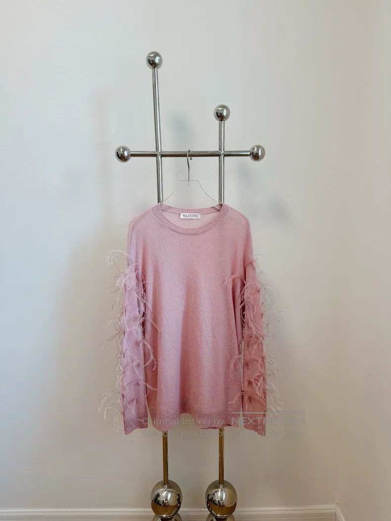 Valentino Valentino Pink feather sweater Size S / US 4 / IT 40 - 1 Thumbnail