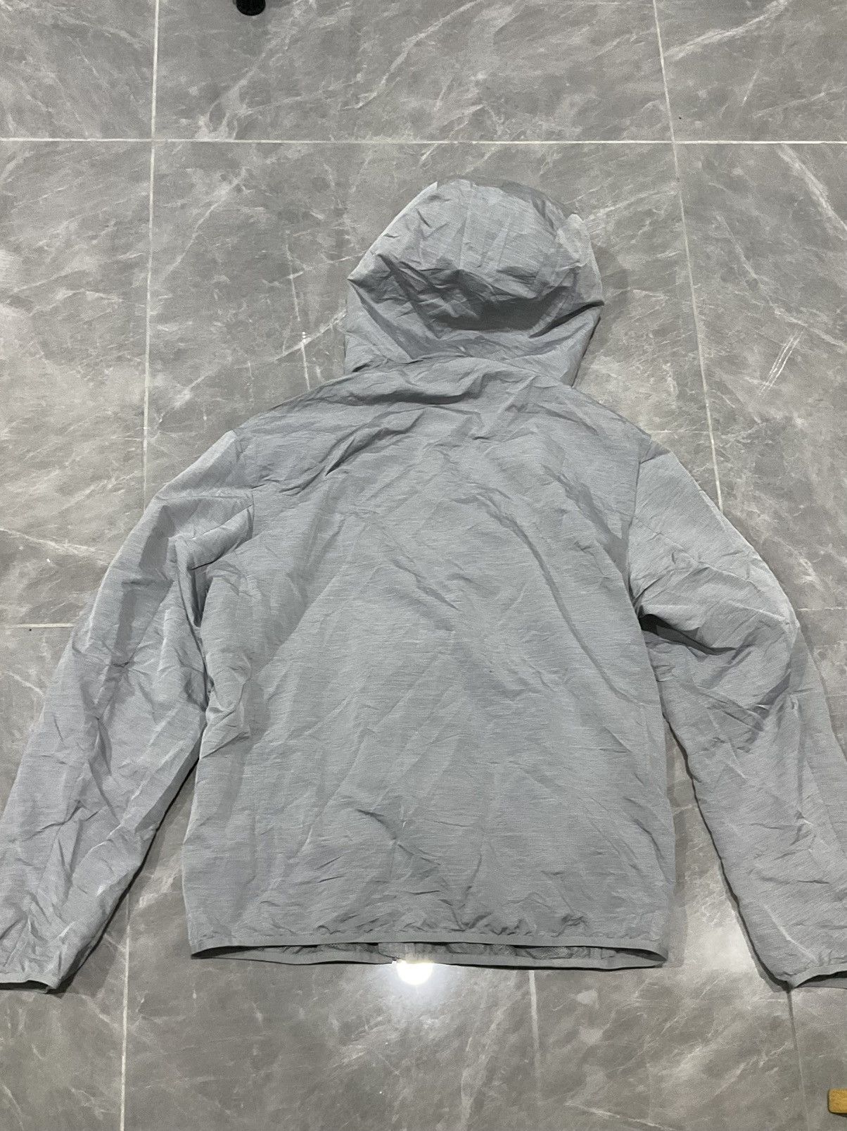 Uniqlo Uniqlo Light Jacket Jogging Color Grey Medium Size US M / EU 48-50 / 2 - 5 Thumbnail