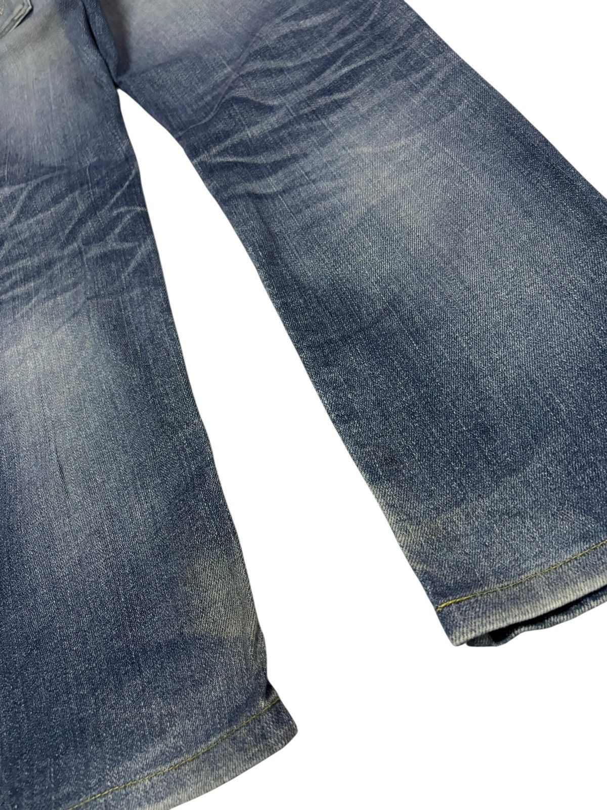 Edwin Vtg Edwin Japan Faded Distressed Jeans Size US 29 - 8 Thumbnail