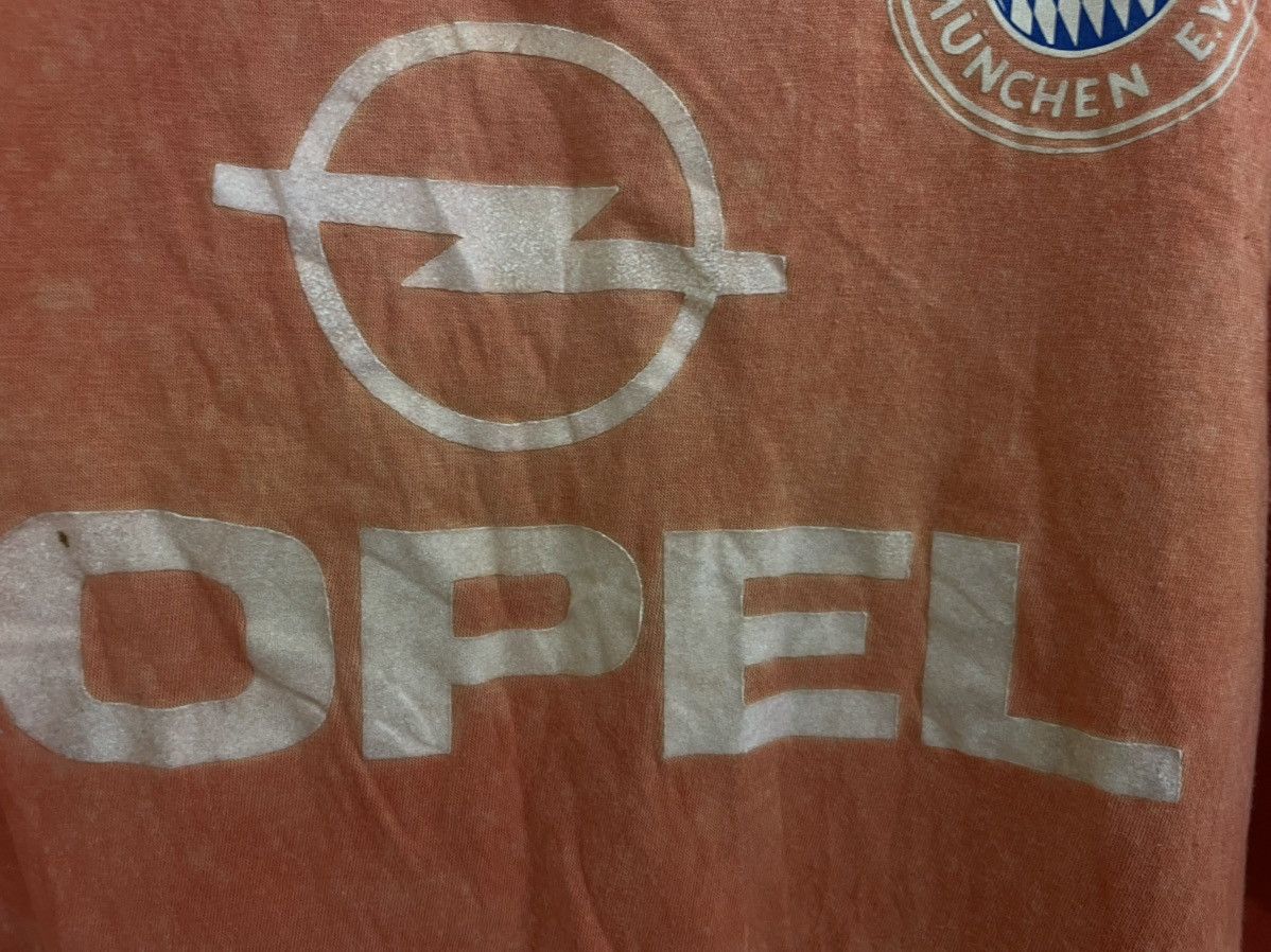 Vintage Vintage F.C. Bayern Munchen E.V. OPEL fans t shirt Size US XL / EU 56 / 4 - 6 Thumbnail