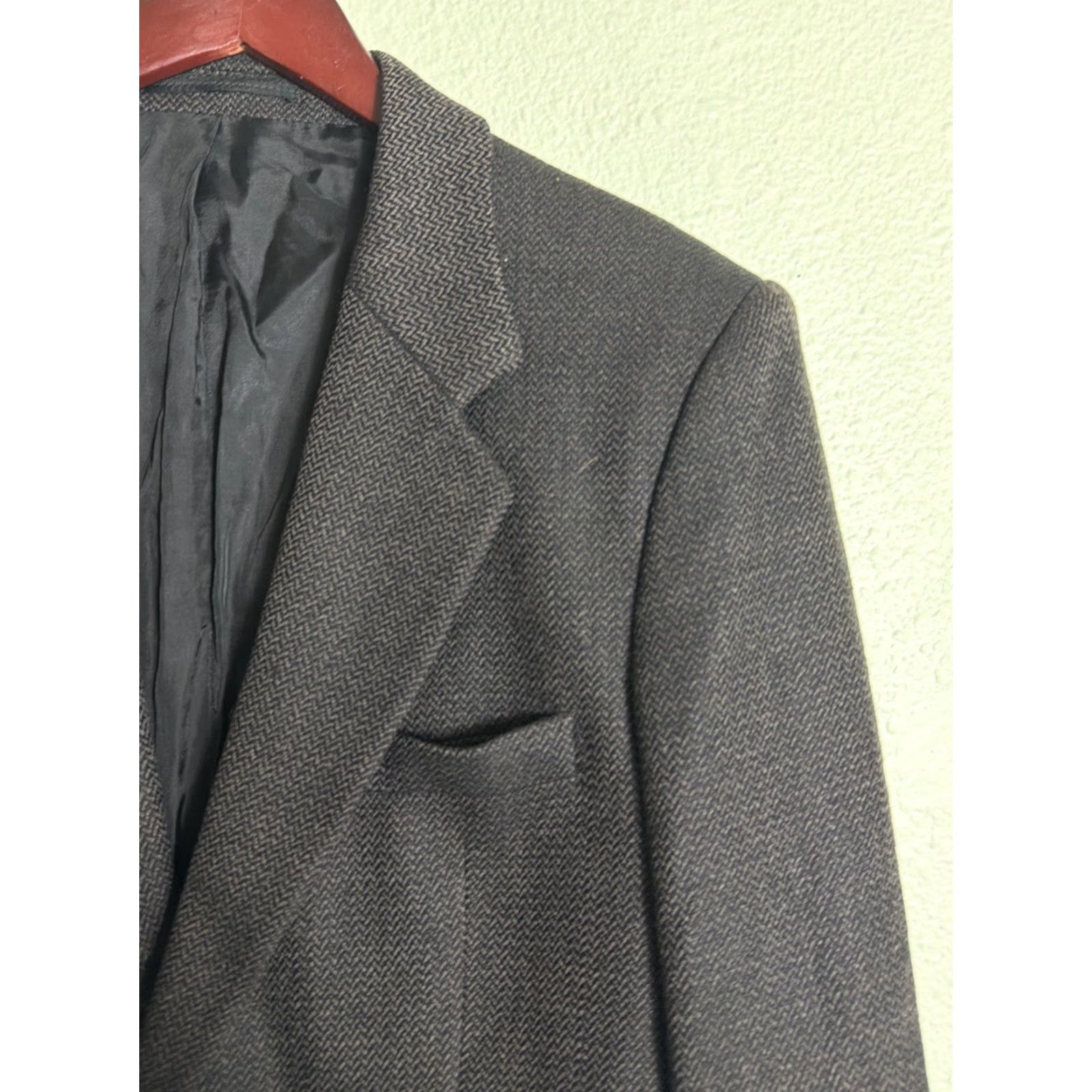 Vintage VINTAGE Maitland Of England Brown Herringbone Blazer Wool Blazer Men 41 Brown Herringbone Mens Blazer Size 42R - 6 Thumbnail