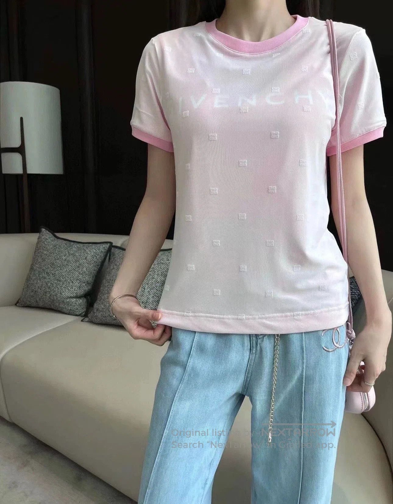 Givenchy Givenchy SS23 Pink 4G Logo Short Sleeve. Size US XS / EU 42 / 0 - 7 Thumbnail