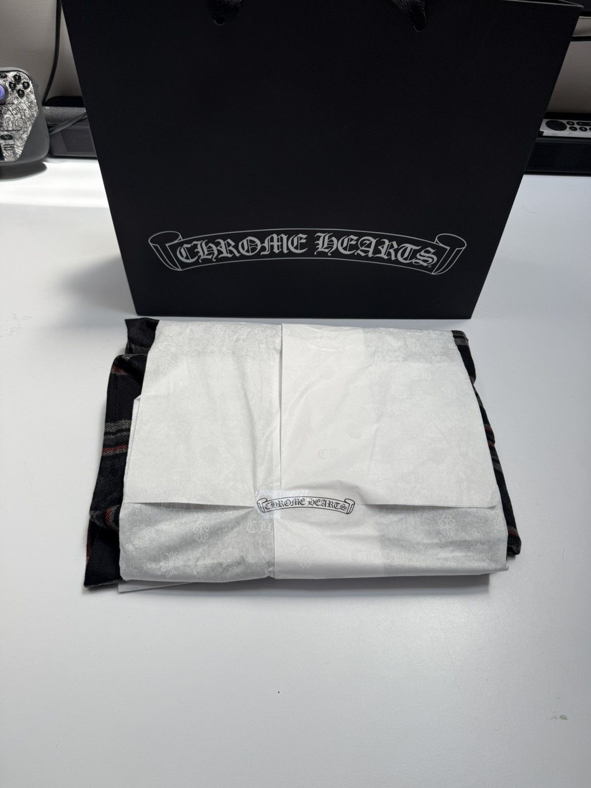 Chrome Hearts Chrome Hearts Cashmere Button Up With Patches Size US XL / EU 56 / 4 - 11 Thumbnail