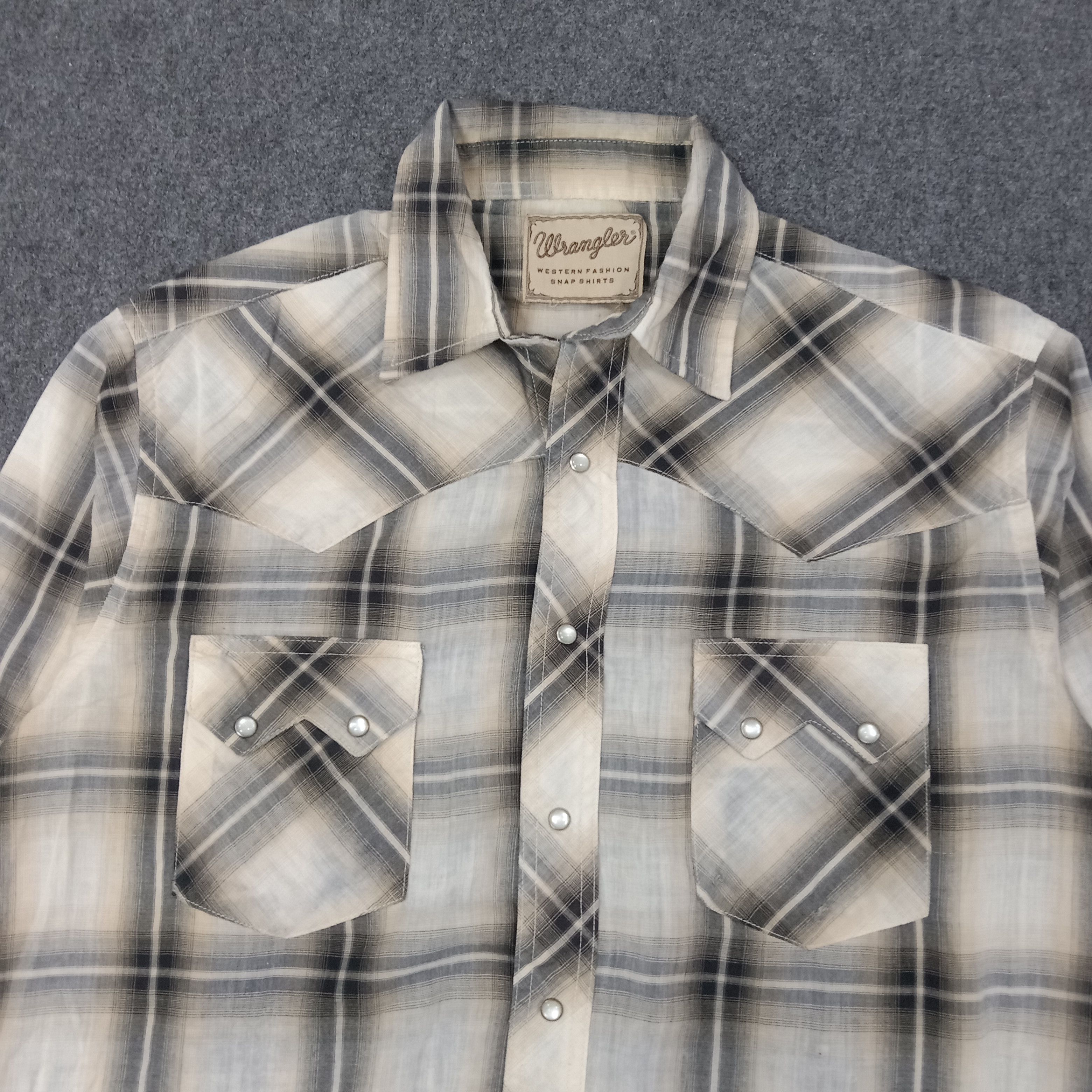 Wrangler Wrangler American Retro Style Flannel Shirt C223N34 Size US XL / EU 56 / 4 - 2 Thumbnail