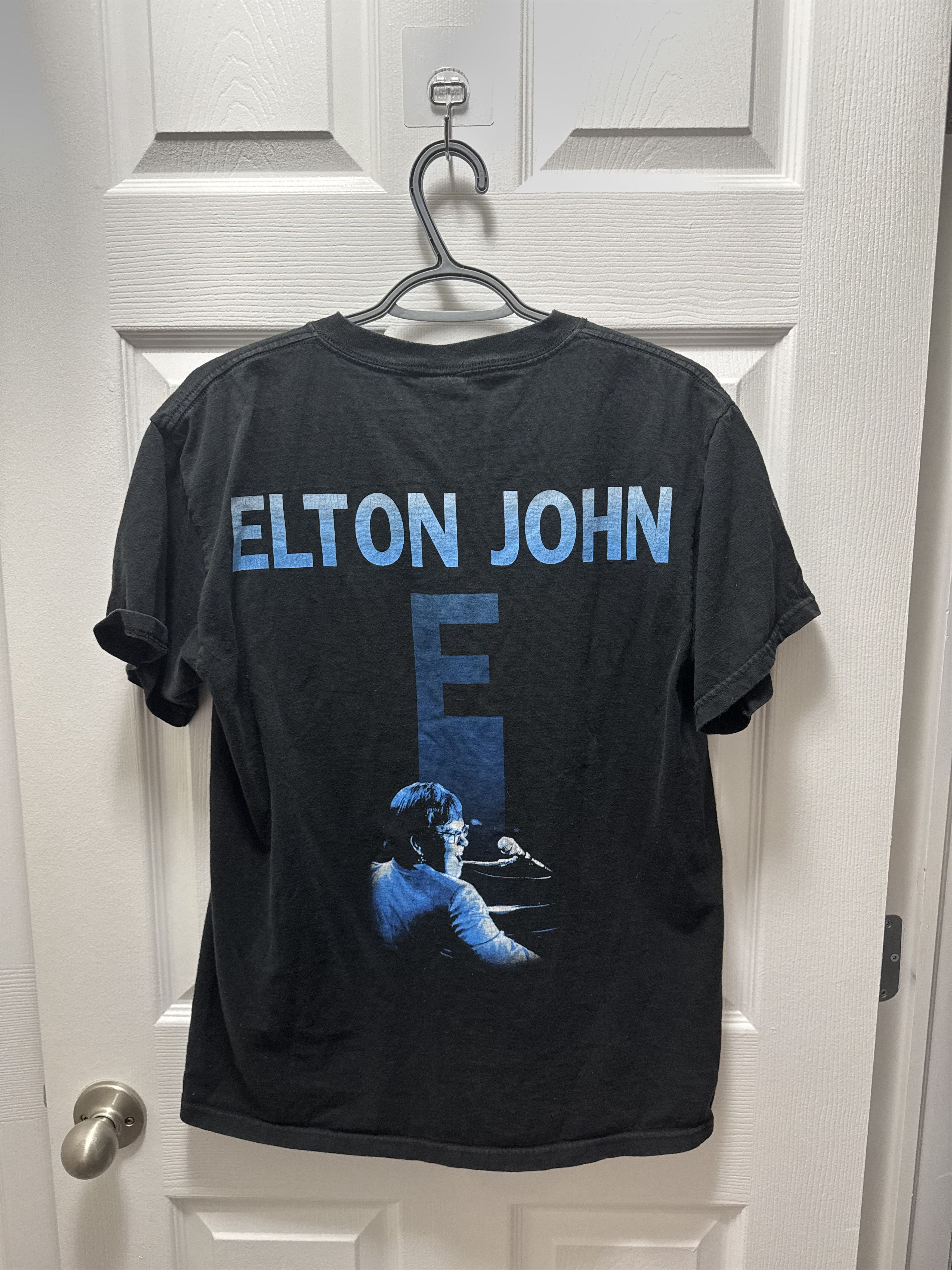 Band Tees × Delta Elton John Vintage 1997 Tour Shirt Delta Magnum Weight RARE Size US M / EU 48-50 / 2 - 2 Thumbnail