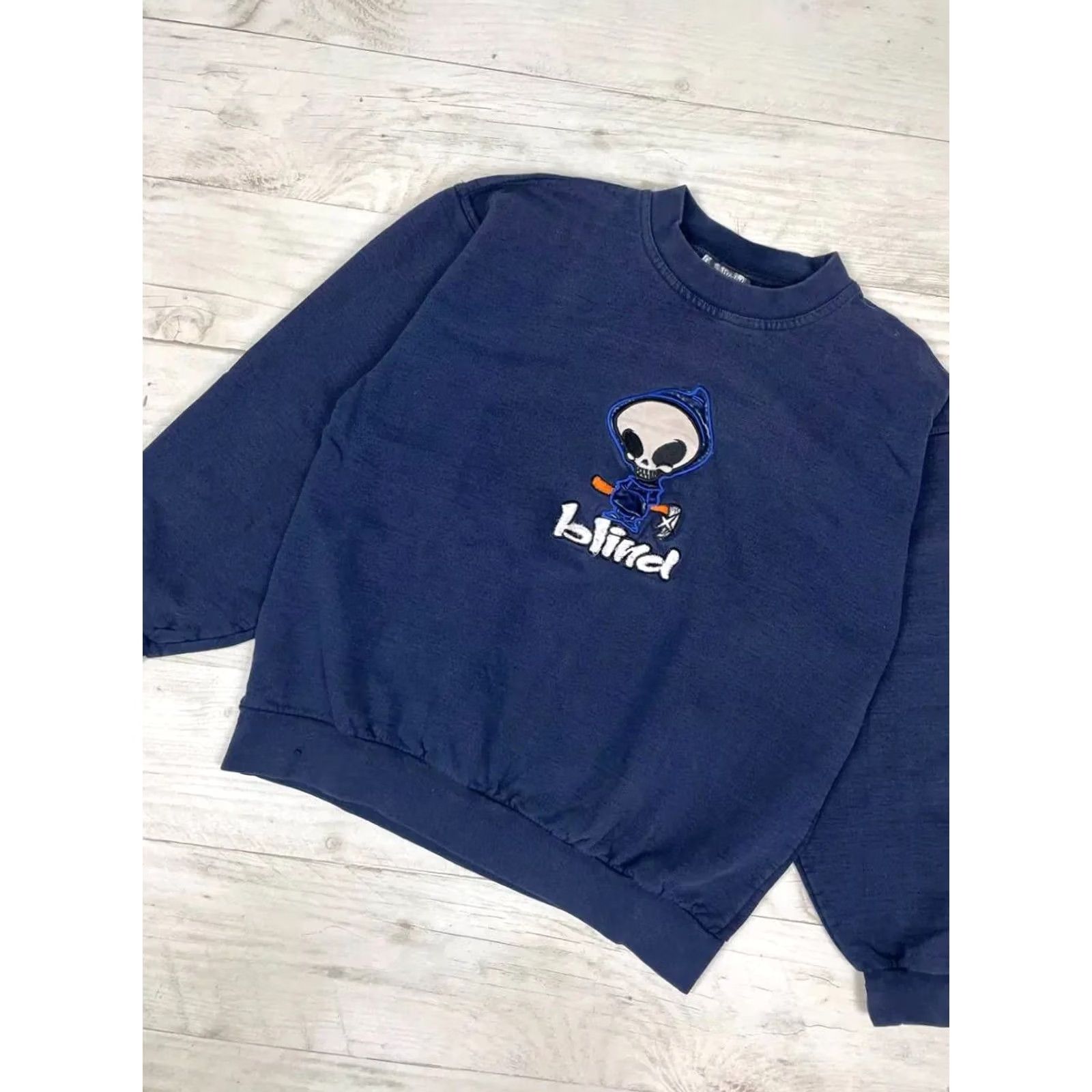 Vintage VINTAGE Blind 90s Skateboard Sweatshirt Logo Men SZ S Blue Sweatshirt Mens 90s Skateboarding Size US S / EU 44-46 / 1 - 3 Thumbnail