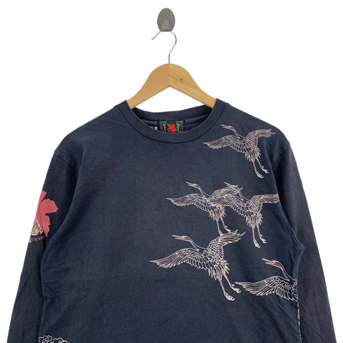 Vintage NERV EVANGELION Sukajan Overprint Embroidered Tshirt Size US L / EU 52-54 / 3 - 3 Thumbnail