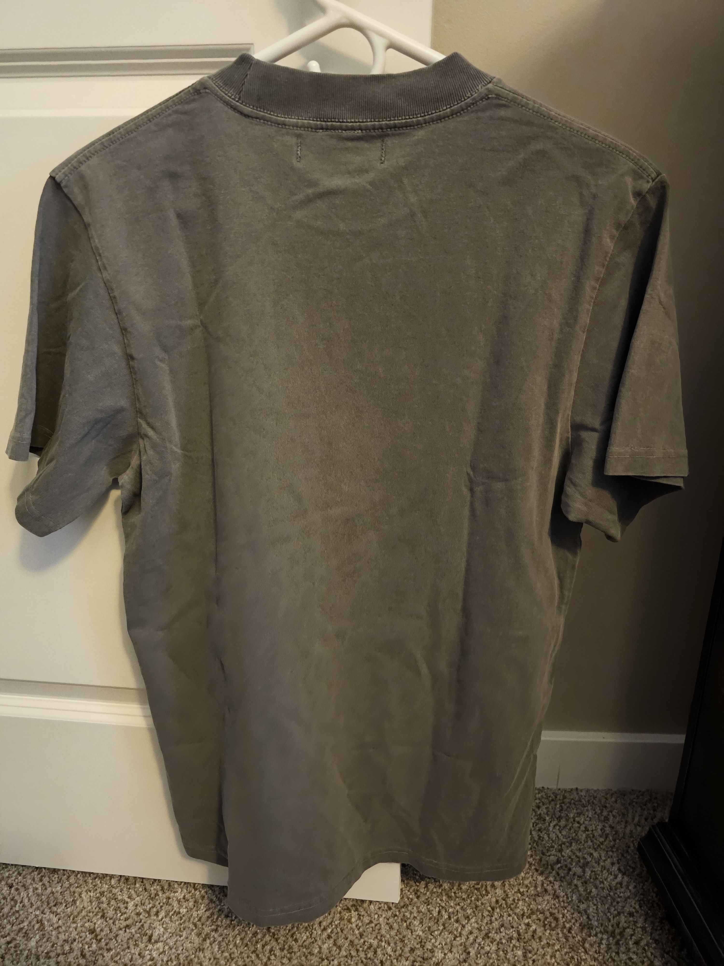 Other Escape Plan Mens Short Sleeve T-shirt Size US S / EU 44-46 / 1 - 8 Thumbnail