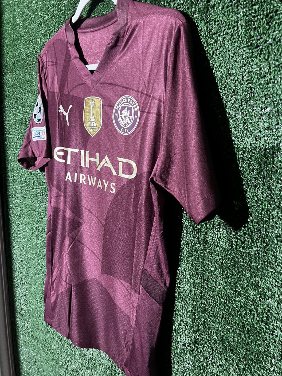 Puma Man City Third kit Size US M / EU 48-50 / 2 - 3 Thumbnail
