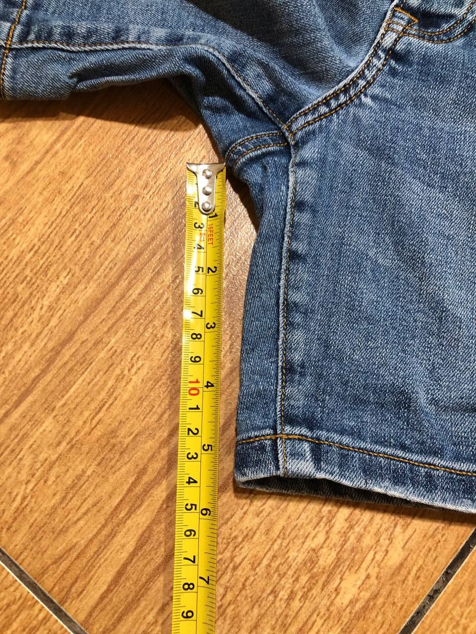 Burberry Burberry Woman's Low Rise Wash Denim Shorts Size 30" / US 8 / IT 44 - 20 Thumbnail