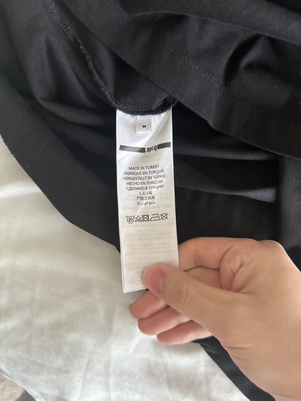Alexander McQueen Alexander McQueen Black monster T shirt Size US M / EU 48-50 / 2 - 3 Thumbnail