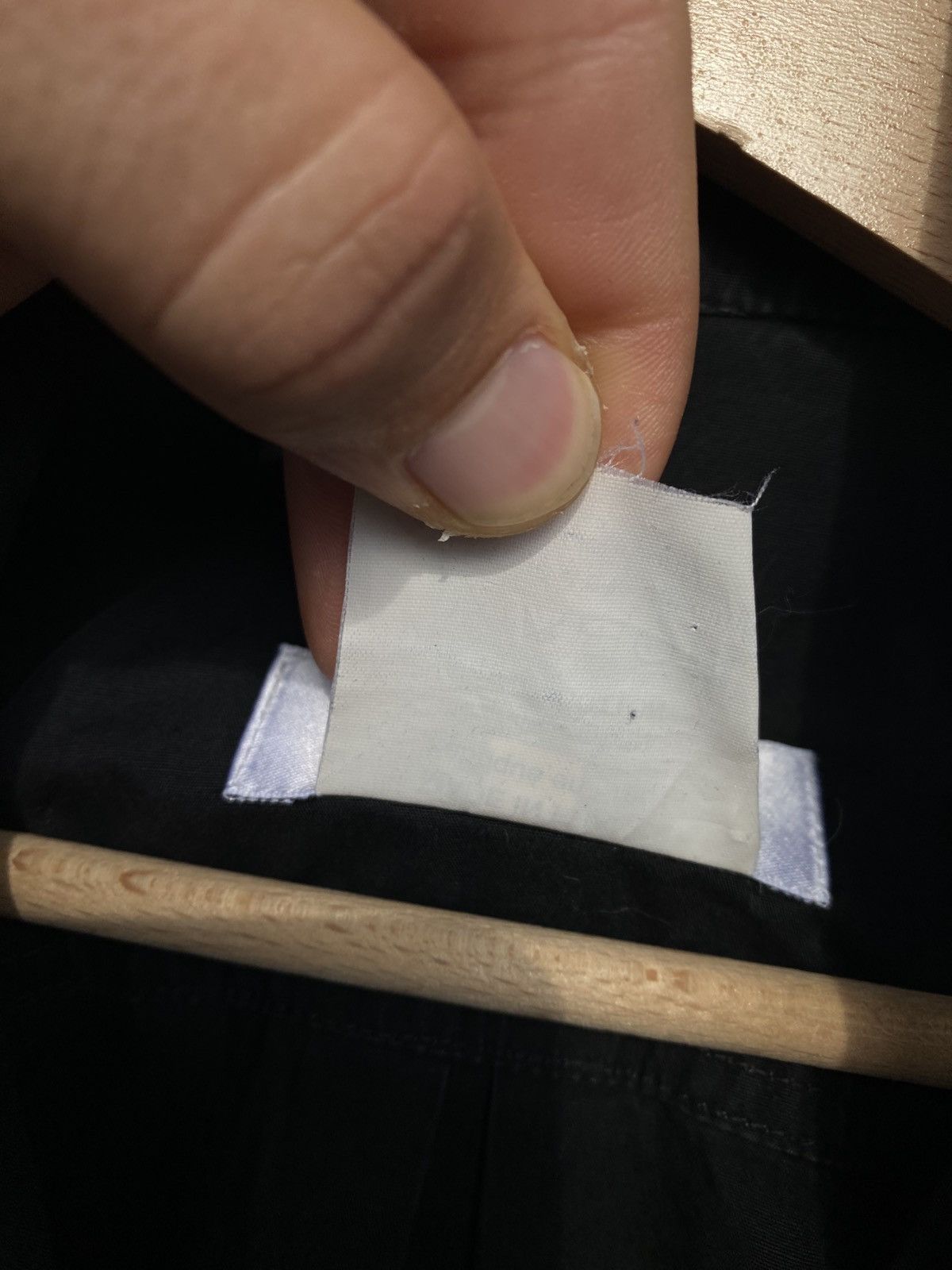 Balenciaga Balenciaga Le Dix Autumn 2001 Cargo Pockets Runway Shirt Size L / US 10 / IT 46 - 13 Thumbnail