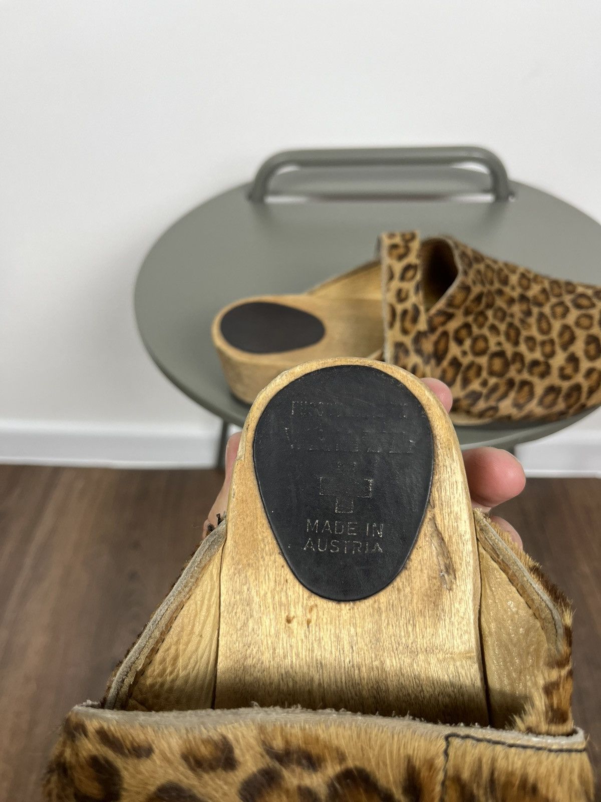 Vintage Handmade Leopard Clogs Shoes Women’s 40 – Made in Austria Size US 9.5 / IT 39.5 - 11 Thumbnail