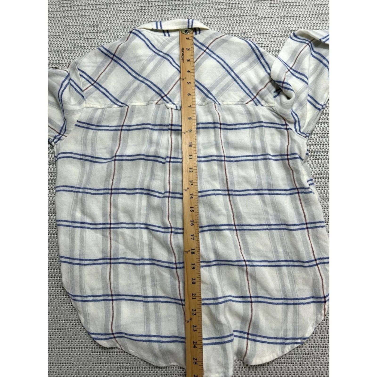 Anthropologie Anthropologie Pilcro Tuxedo Shirt Womens Small White Ruffle Plaid Button Down Size S / US 4 / IT 40 - 6 Thumbnail