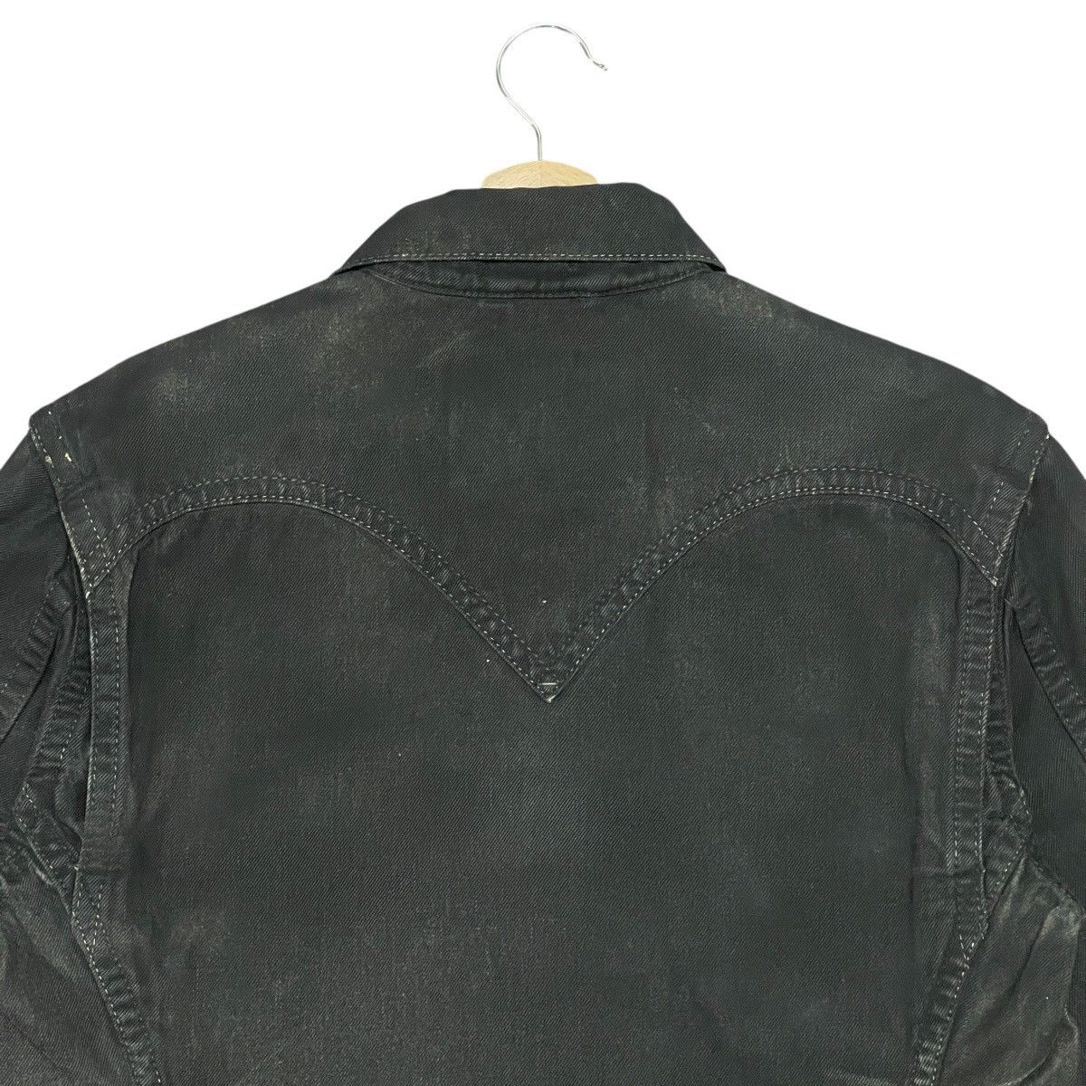 Levi's Vintage Y2k Levi’s Custom Split Bleach Denim Trucker Jacket Size US L / EU 52-54 / 3 - 16 Thumbnail