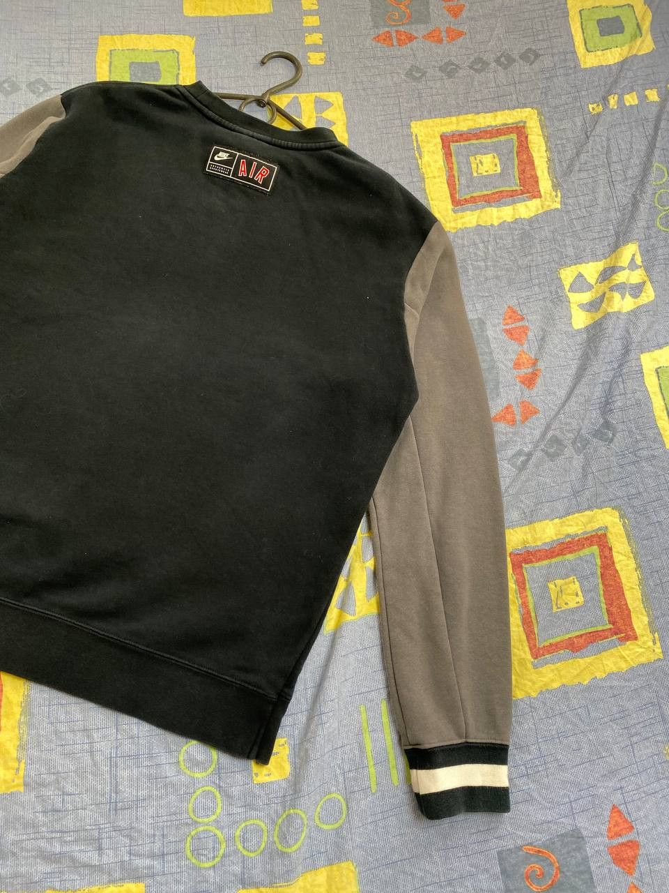 Nike Vintage Sweatshirt Nike big logo Size US L / EU 52-54 / 3 - 15 Thumbnail