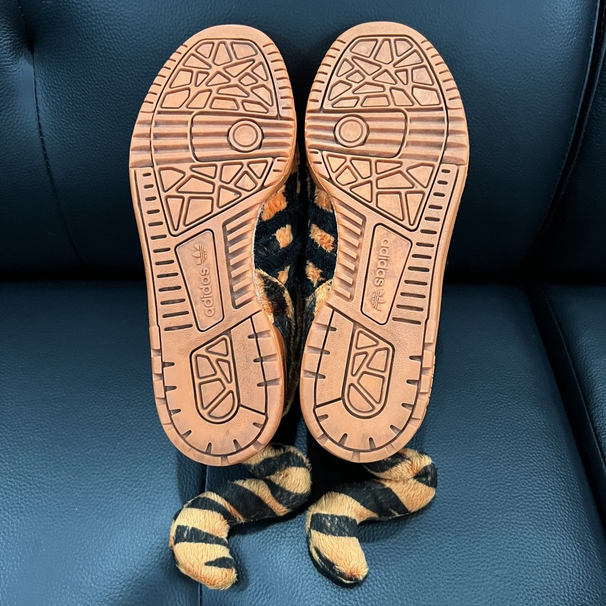 Jeremy Scott Adidas by Jeremy Scott FW14 Tiger Print Tail Sneakers Size US 6.5 / IT 36.5 - 17 Thumbnail