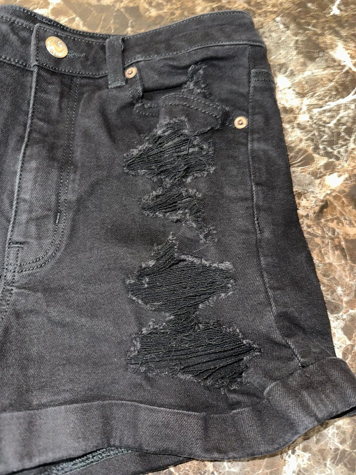 American Eagle Outfitters American Eagle Distressed Denim Shorts Size 4 Black Size 27" / US 4 / IT 40 - 2 Thumbnail