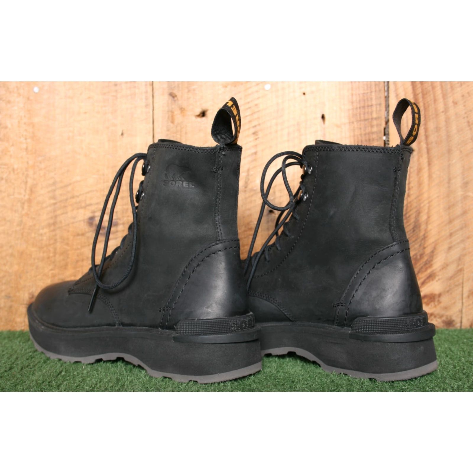 SOREL VINTAGE SOREL 'Hi-Line' Black Nubuck Lightweight Lace Up Utility Boots Women's Sz. 7.5 Size US 6 / IT 36 - 3 Thumbnail
