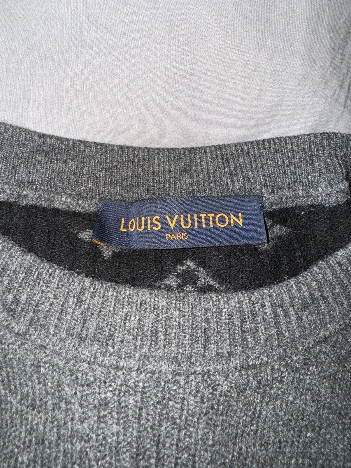 Louis Vuitton Louis Vuitton sweat limited Japan edition Size US XL / EU 56 / 4 - 8 Thumbnail