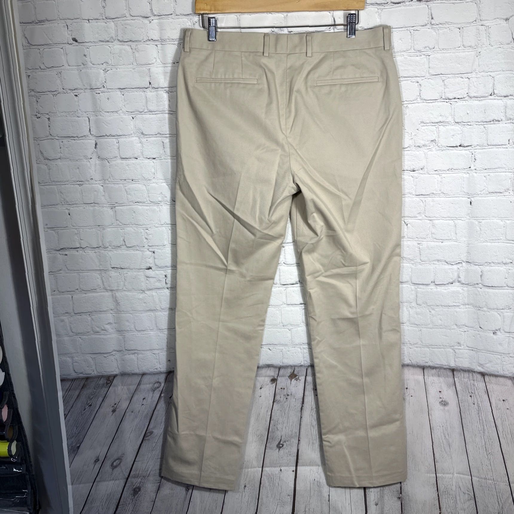 Charles Tyrwhitt Charles Tyrwhitt Pants Mens 36x34 Beige Straight Leg Flat Front Khakis Size US 36 / EU 52 - 5 Thumbnail