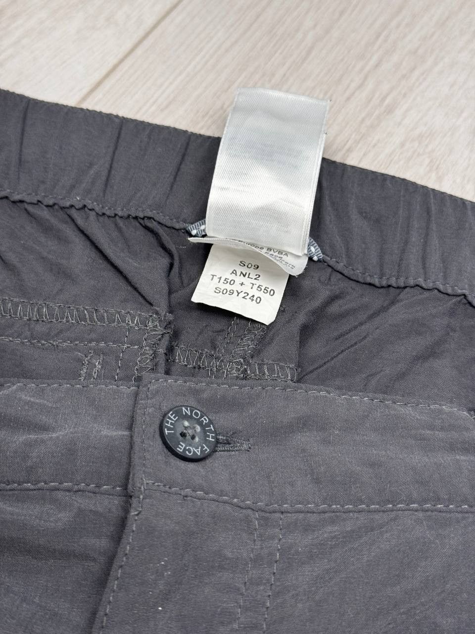 The North Face × Vintage The North Face Hiking Cargo Transformer 2 In 1 Y2K Pants Size US 36 / EU 52 - 10 Thumbnail