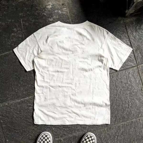 Japanese Brand Kubota x moto White cotton t-shirt with retro chair pattern Size US M / EU 48-50 / 2 - 4 Thumbnail