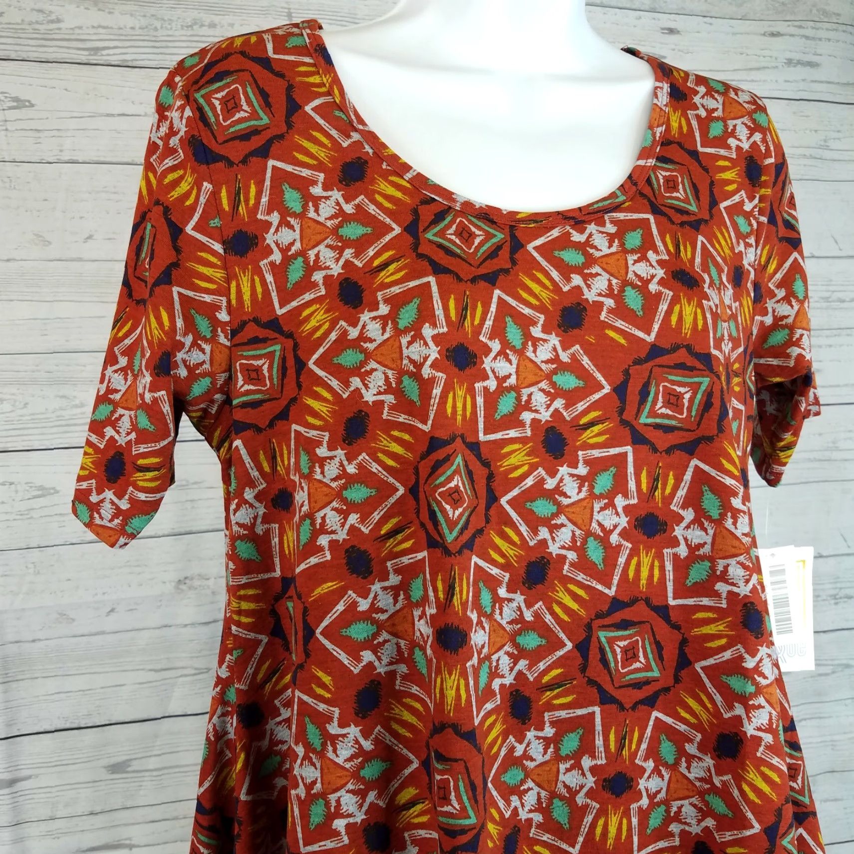 Vintage LuLaRoe Perfect T XS Womens Short Sleeve Geometric Orange Blue T Shirt Shirt Womens XS 90s? Size 26" / US 2 / IT 38 - 3 Thumbnail