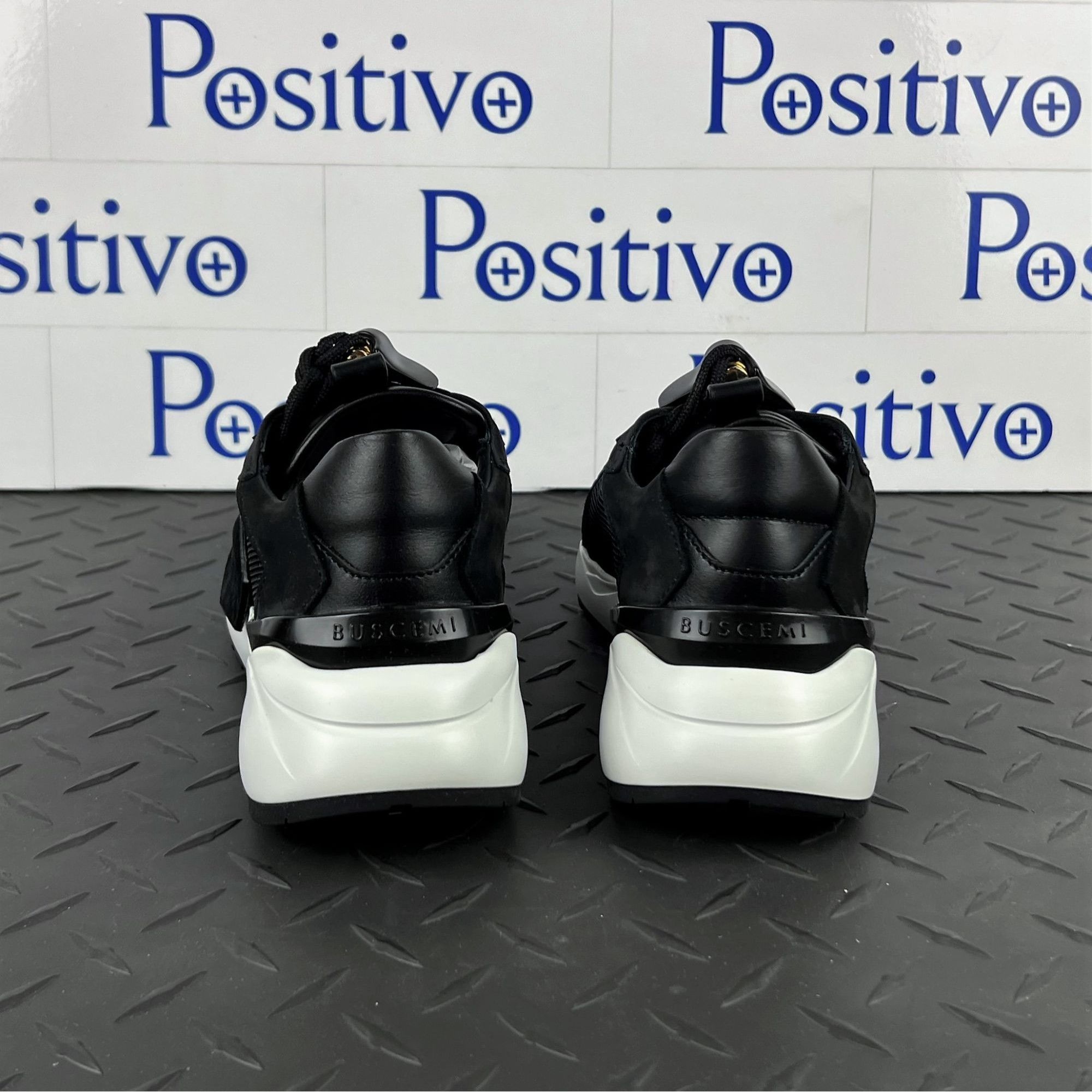 Buscemi Buscemi Run 2 Black Suede Sneakers US 7 SAMPLE Size US 7 / IT 37 - 6 Thumbnail