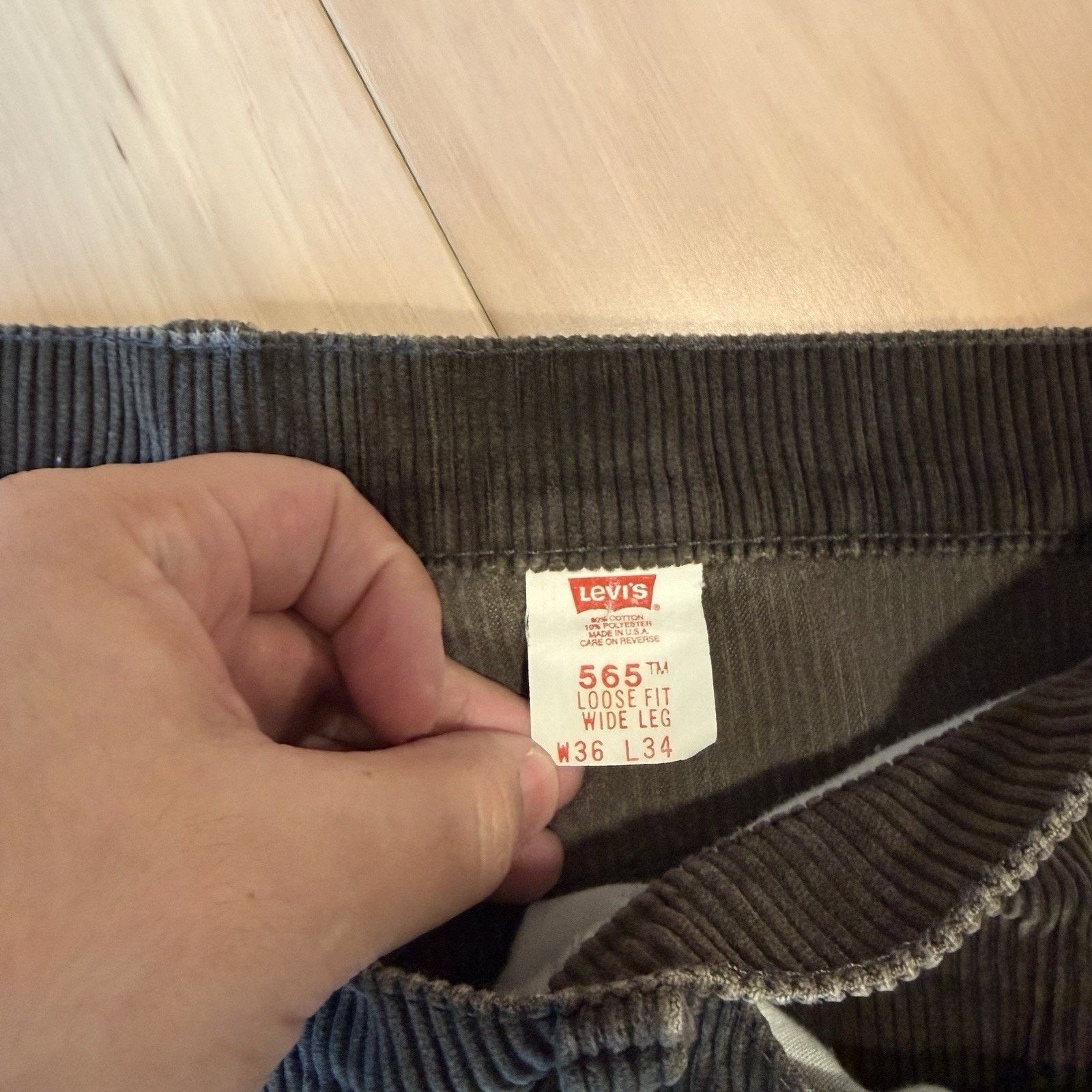 Levi's Vintage Levis 565 Corduroy Pants 36 Brown 90s Made in USA Size US 36 / EU 52 - 6 Thumbnail