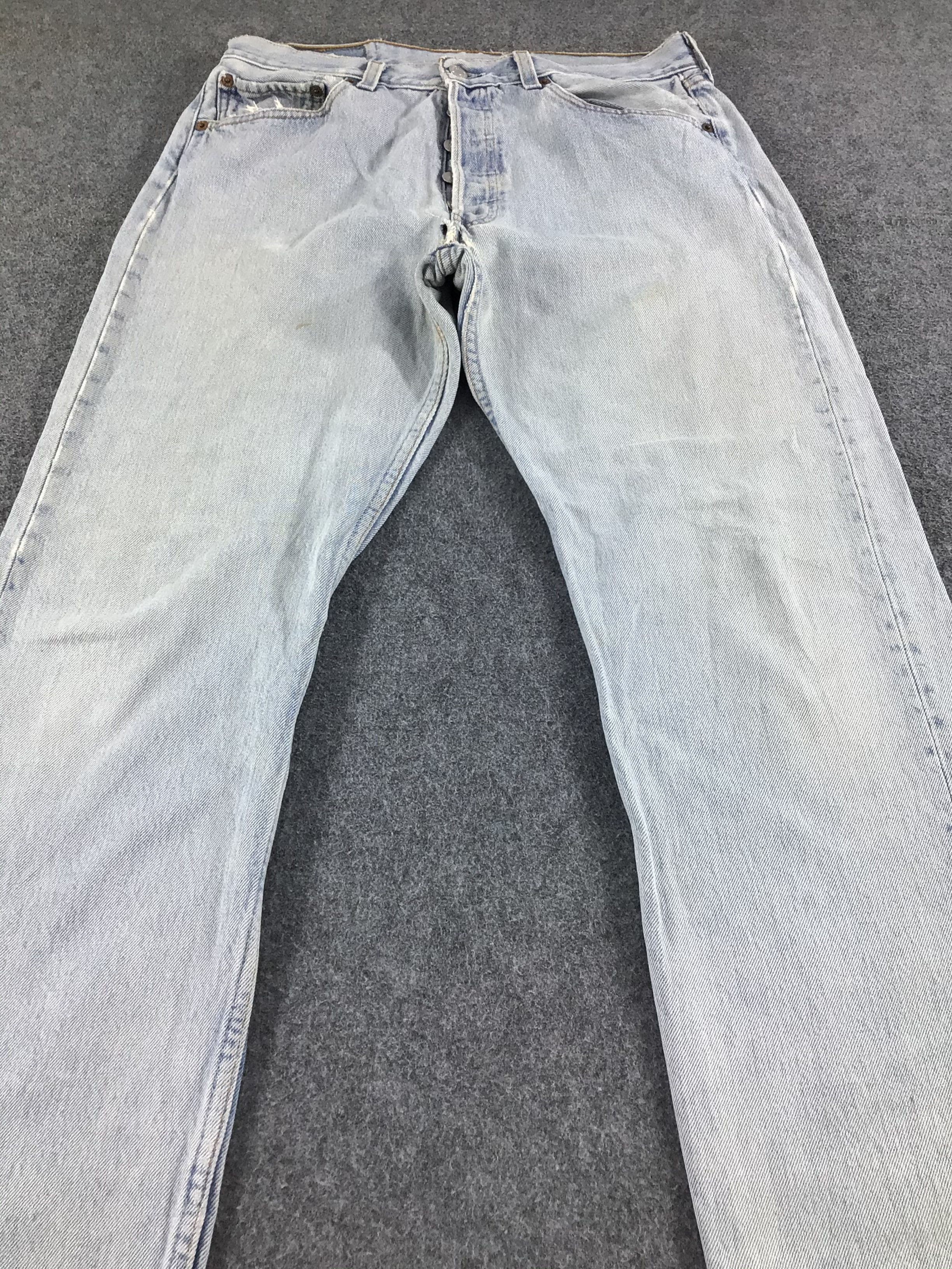 Levi's Vintage Levis 501 Jeans Light Levi's Wash Denim -J416 Size US 31 - 3 Thumbnail