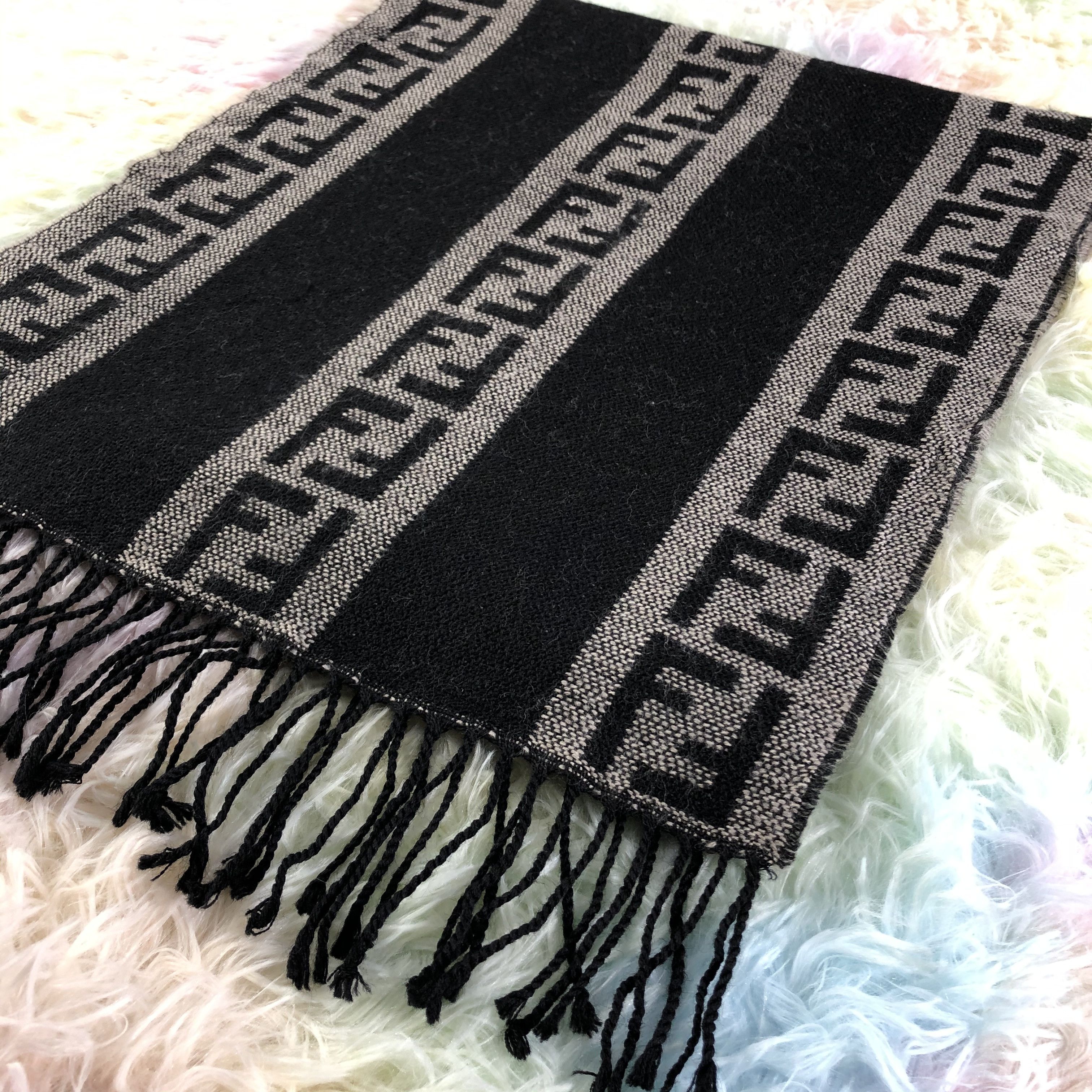 Vintage Fendi Scarf / Muffler / Neckwear Size ONE SIZE - 3 Thumbnail