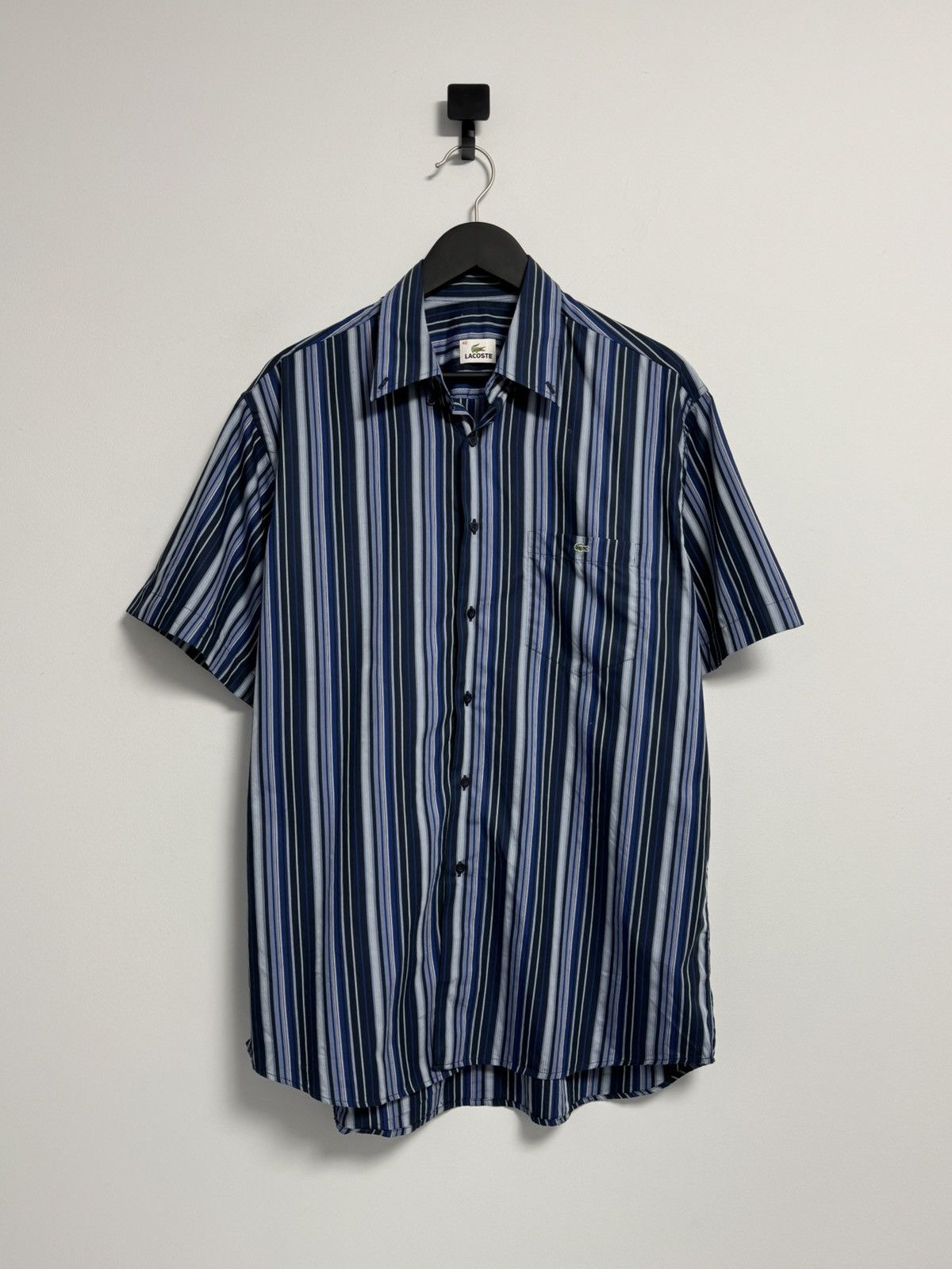Lacoste Lacoste Button Up T-Shirt Vintage Y2K style Size US L / EU 52-54 / 3 - 1 Thumbnail