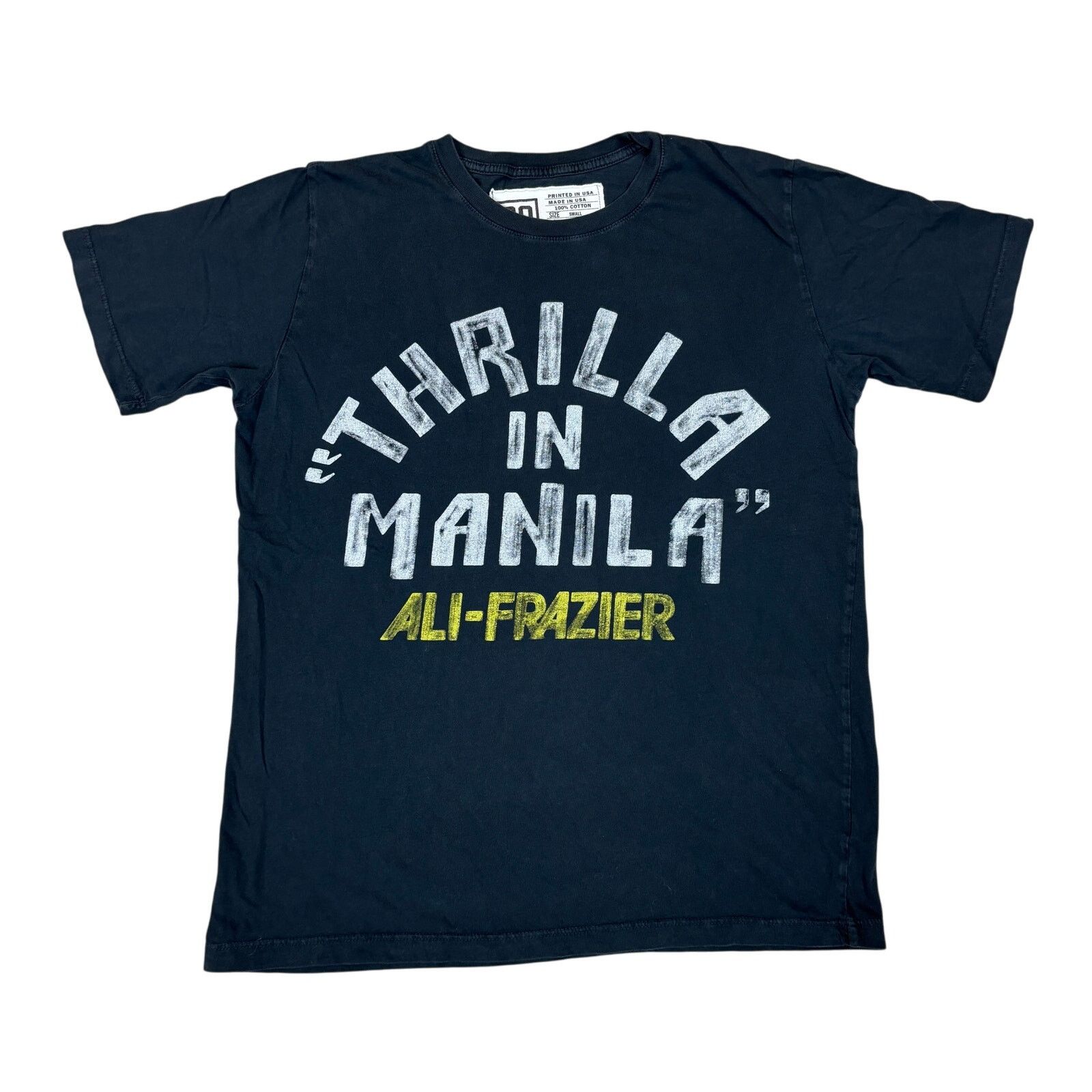 Roots Of Flight Roots of Fight Ali Frazier Thrilla in Manilla Shirt Men's S Size US S / EU 44-46 / 1 - 1 Thumbnail