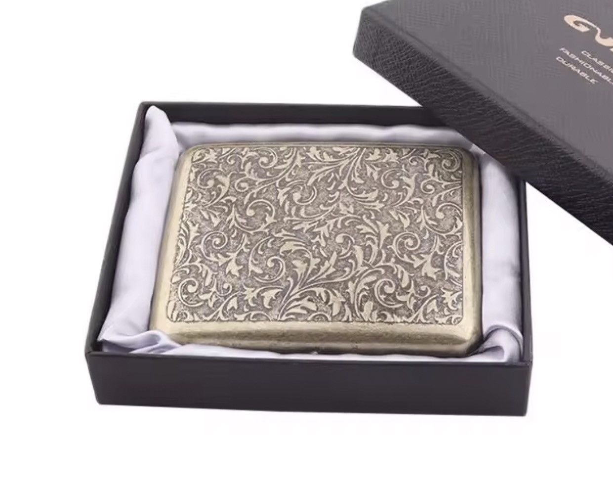 Japanese Brand Pure Bronze Engraved Cigarette Case - Retro Aesthetic Size ONE SIZE - 4 Thumbnail