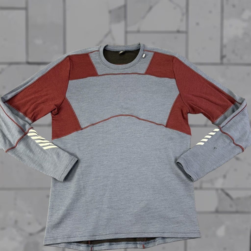 Helly Hansen Helly Hansen Shirt Mens Medium Blue Maroon Long Sleeve Wool Thermal Base Layer Size US M / EU 48-50 / 2 - 1 Thumbnail