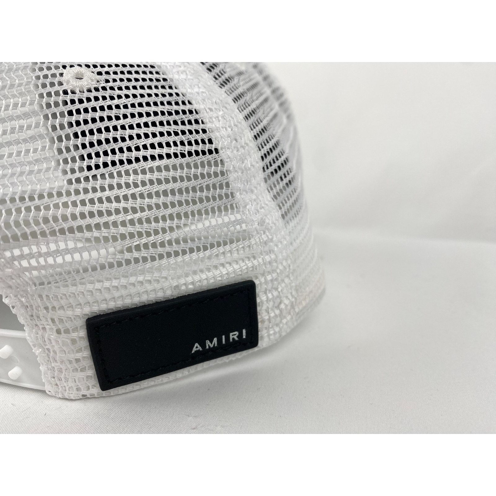 Amiri o1rshd1 Q:2 / Size :OS/ Core Logo Trucker Hat / Cap in White Size ONE SIZE - 7 Thumbnail