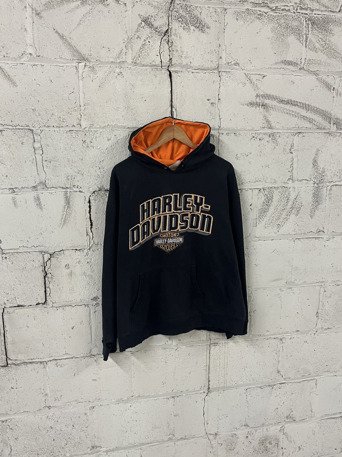 Harley Davidson Harley Davidson thrashed and faded hoodie hype rare skater Size US L / EU 52-54 / 3 - 2 Thumbnail