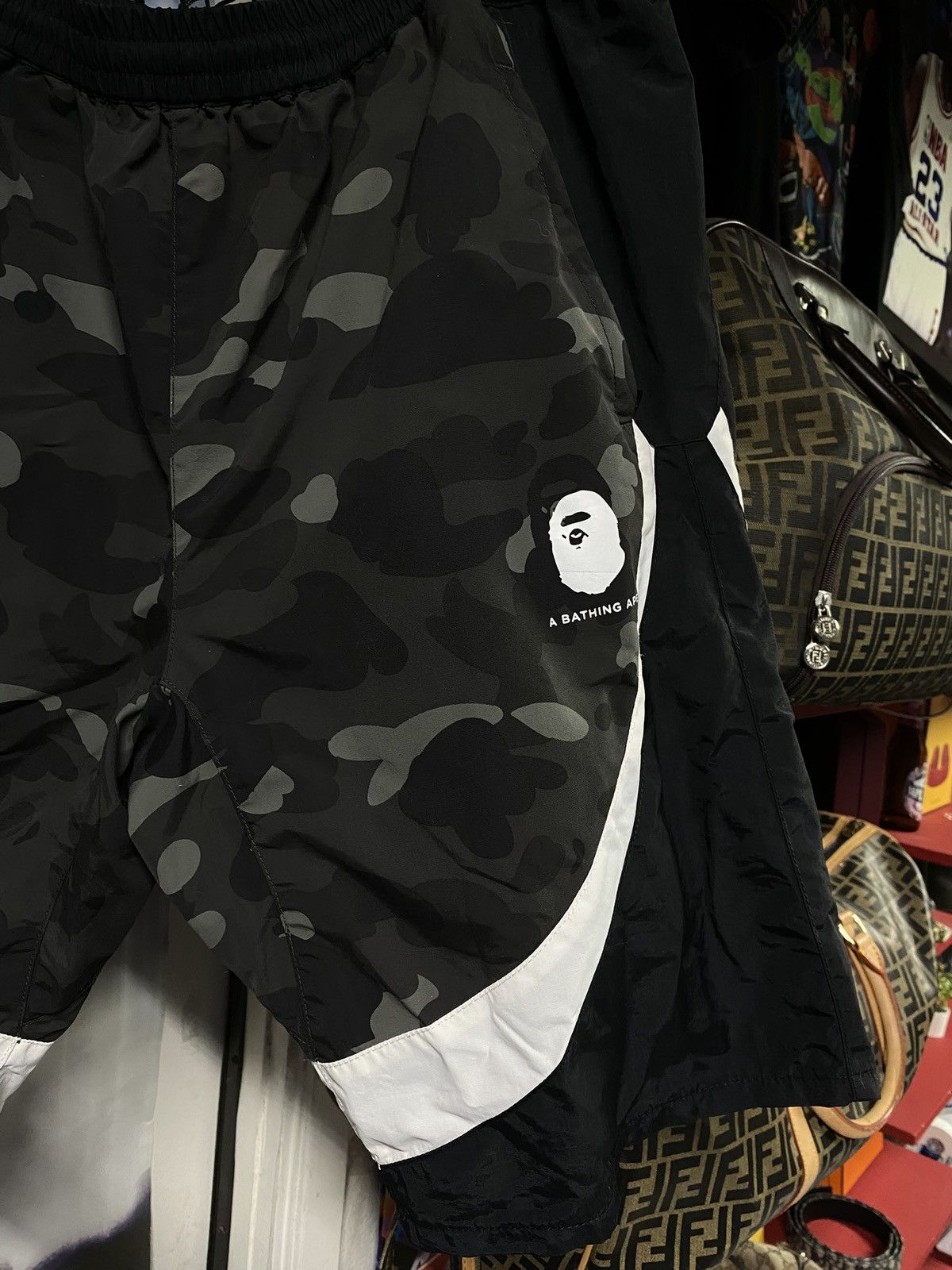 Bape A Bathing Ape Black Camo Bape Shorts Men’s Large Size US 34 / EU 50 - 14 Thumbnail