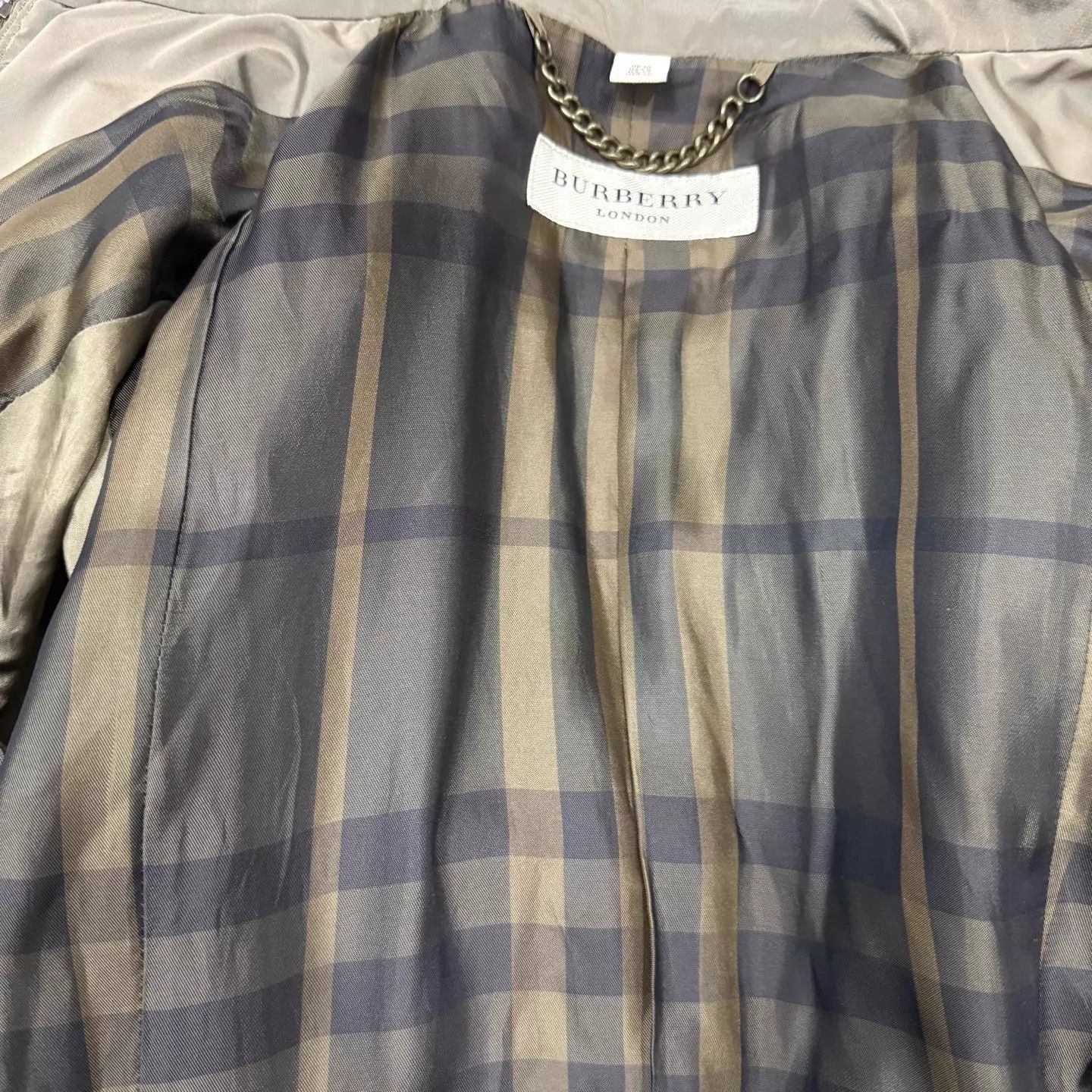Burberry Burberry Trench Coat Olive Green UK10 99New Size M / US 6-8 / IT 42-44 - 4 Thumbnail