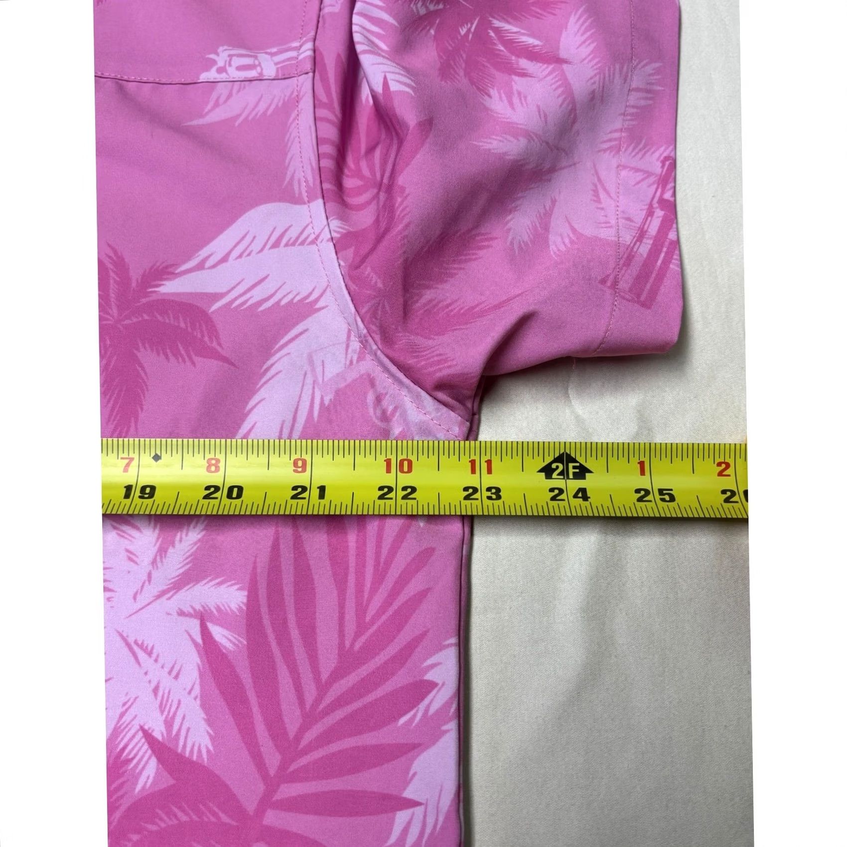 Vintage Retro Rifle Vice City Pink Palm Tree Revolver Button-Down Shirt Mens L Size US L / EU 52-54 / 3 - 7 Thumbnail