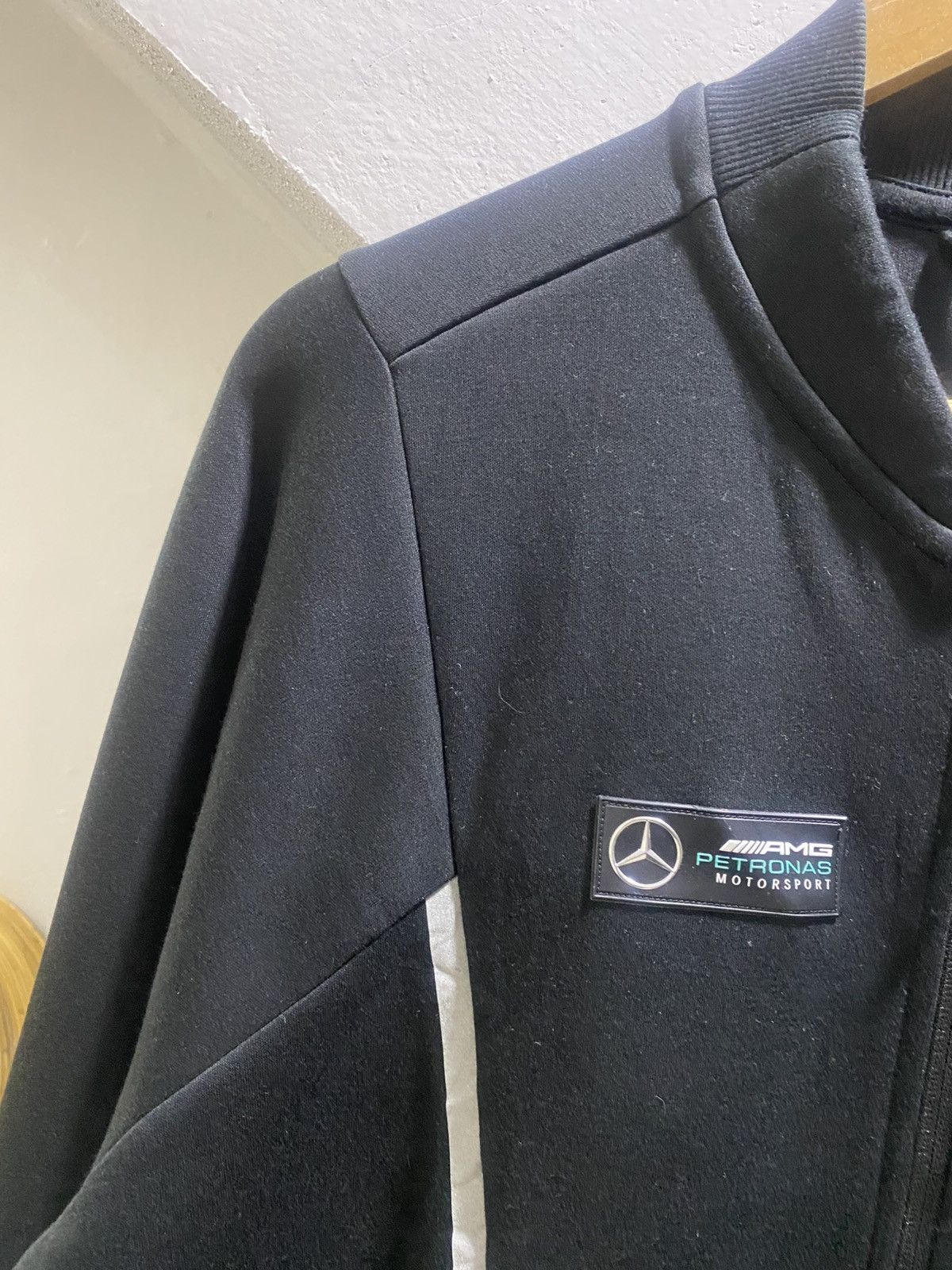 Formula 1 Puma Mercedes AMG Petronas Sweat Jacket Formula 1 Size US L / EU 52-54 / 3 - 5 Thumbnail