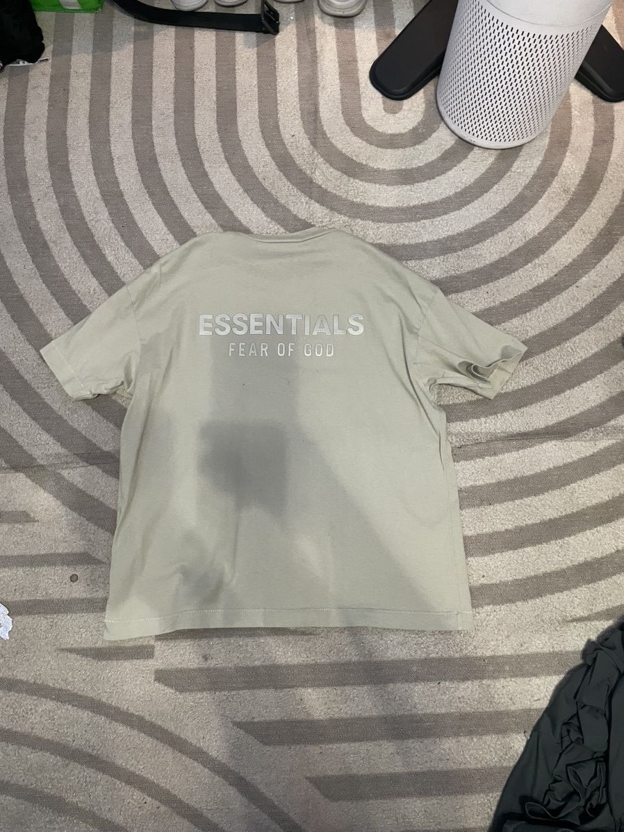 Essentials Small Essentials Fear of God Shirt Size US S / EU 44-46 / 1 - 1 Thumbnail