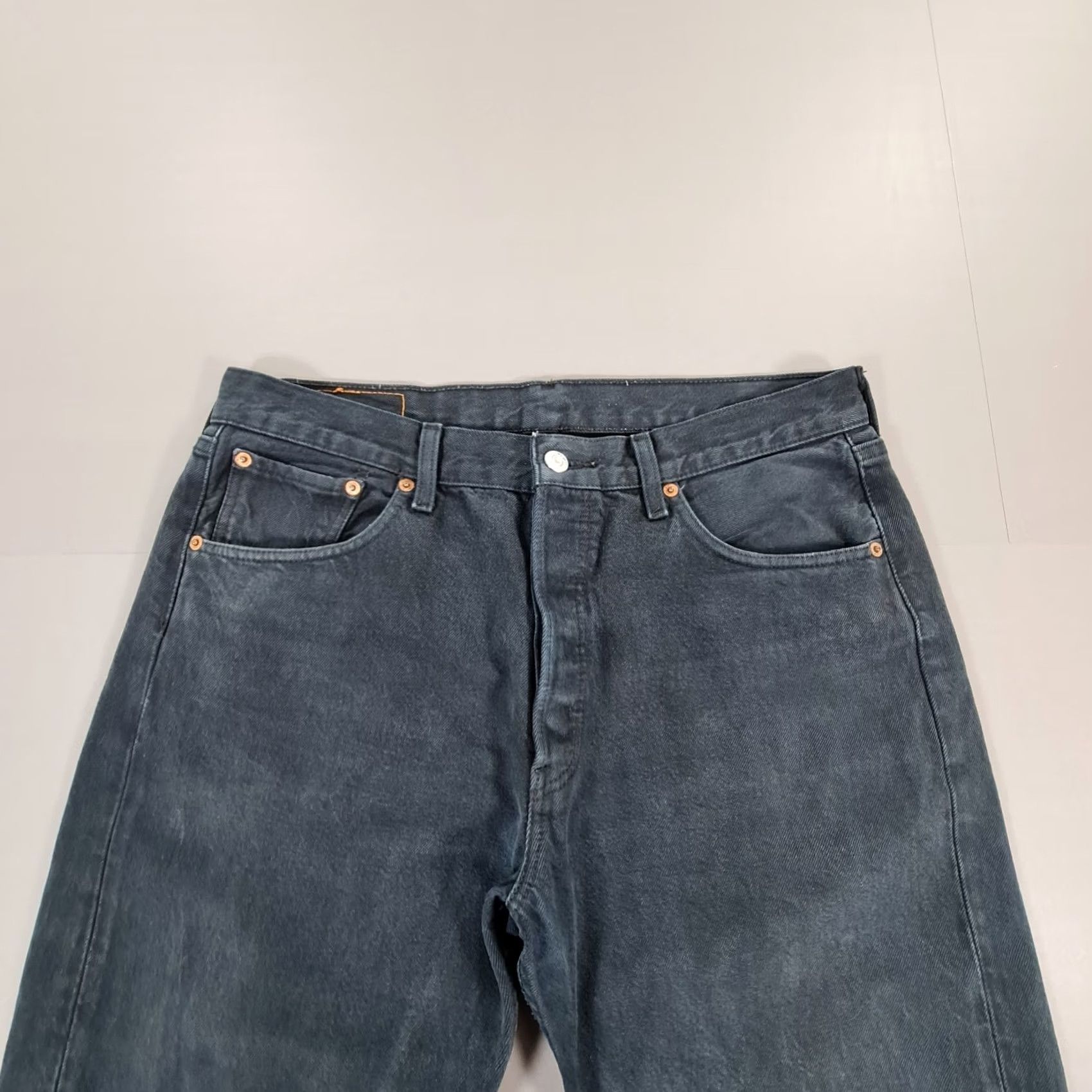 Levi's Levi's 501 Jeans Mens Regular Straight Denim W34 L32 Blue 5-Pocket Button Fly Classic 90s Theme USA Signature Gift Size US 34 / EU 50 - 2 Thumbnail