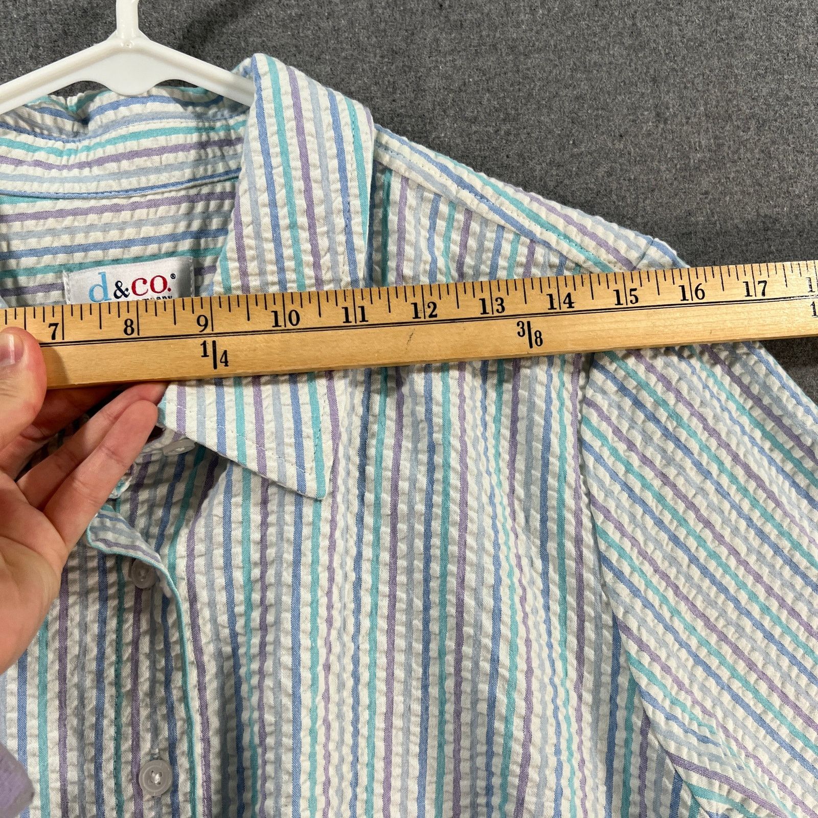 Denim & Co. Denim & Co. Seersucker Button Front Short Sleeve Size L / US 10 / IT 46 - 4 Thumbnail