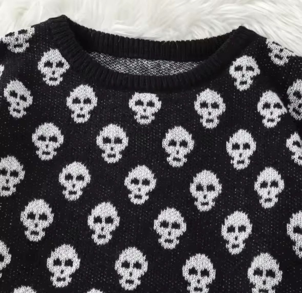 Japanese Brand Streetwear All Over Skull Jacquard Knitted Sweatshirt Size US L / EU 52-54 / 3 - 3 Thumbnail