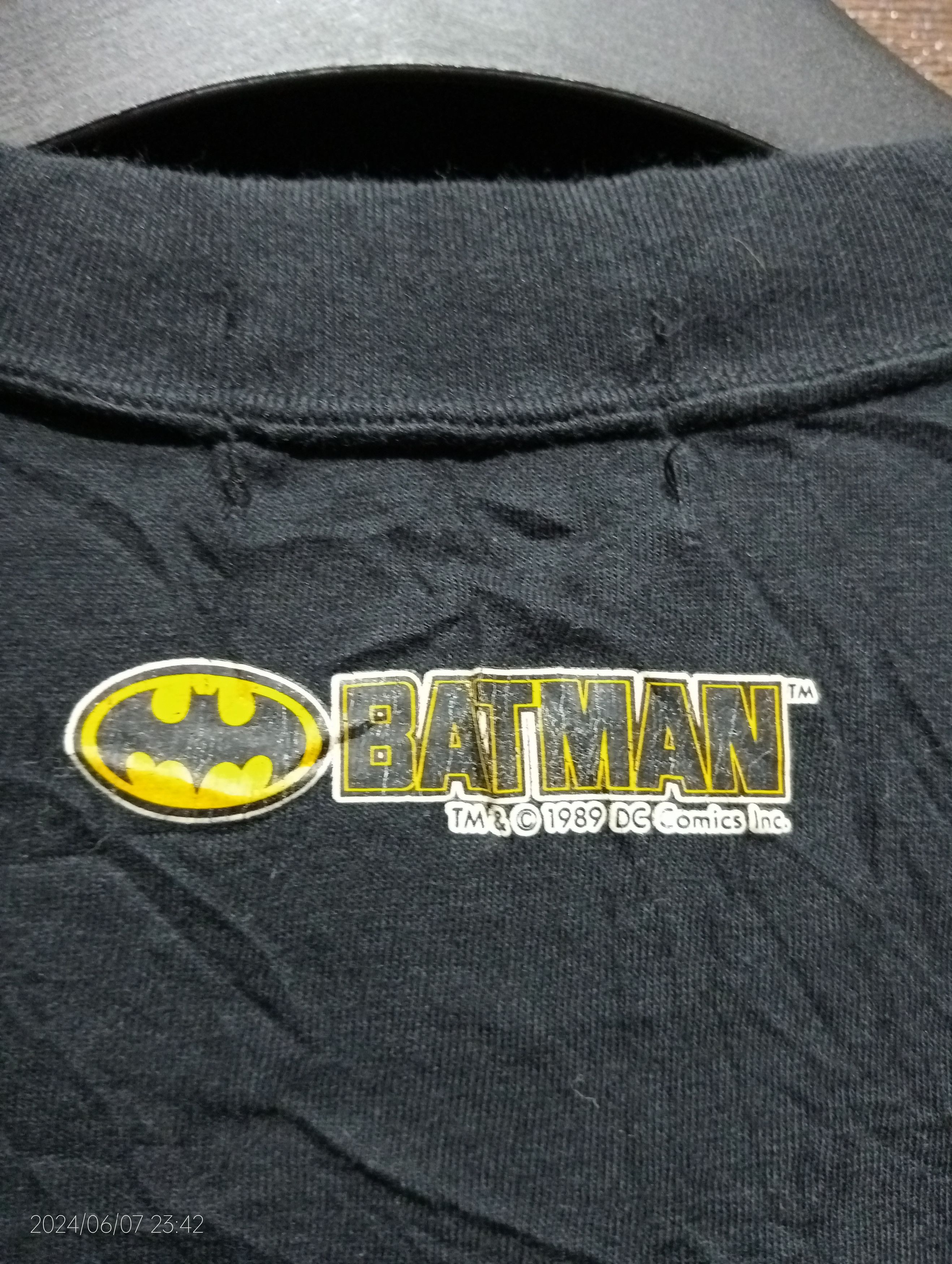 DC Comics Vintage '80s Single Stitch Batman DC Comics Inc Tee Size US M / EU 48-50 / 2 - 6 Thumbnail